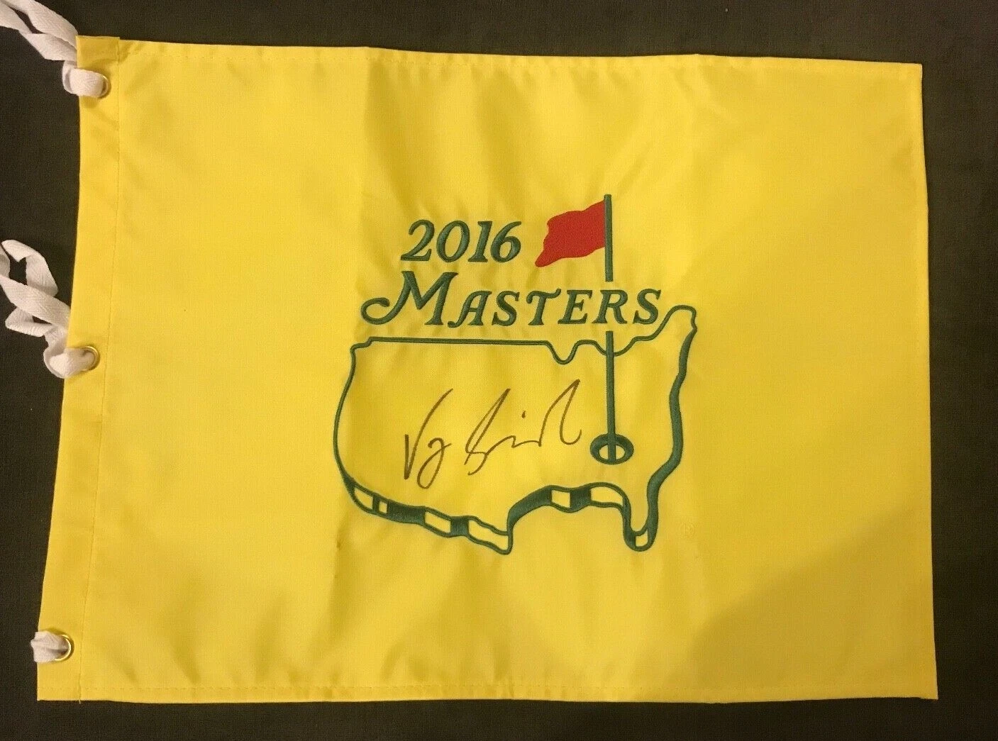 * VIJAH SINGH * SIGNED AUTOGRAPHED * MASTERS FLAG * 2000 WINNER * 4 COLLECTIBLE MEMORABILIA