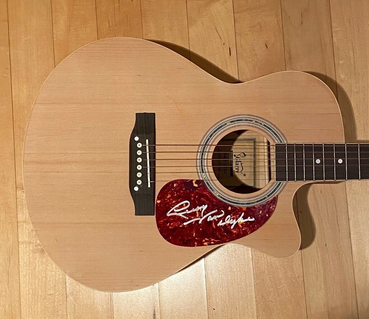 * LEROY VAN DYKE * signed acoustic guitar * WALK ON BY * AUCTIONEER * COA * 2