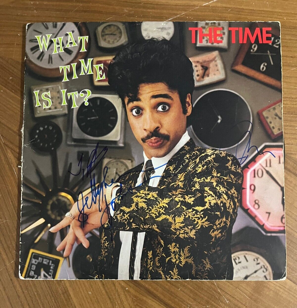 * THE TIME * signed album *JIMMY JAM, TERRY LEWIS & JELLYBEAN* WHAT TIME IS IT 1