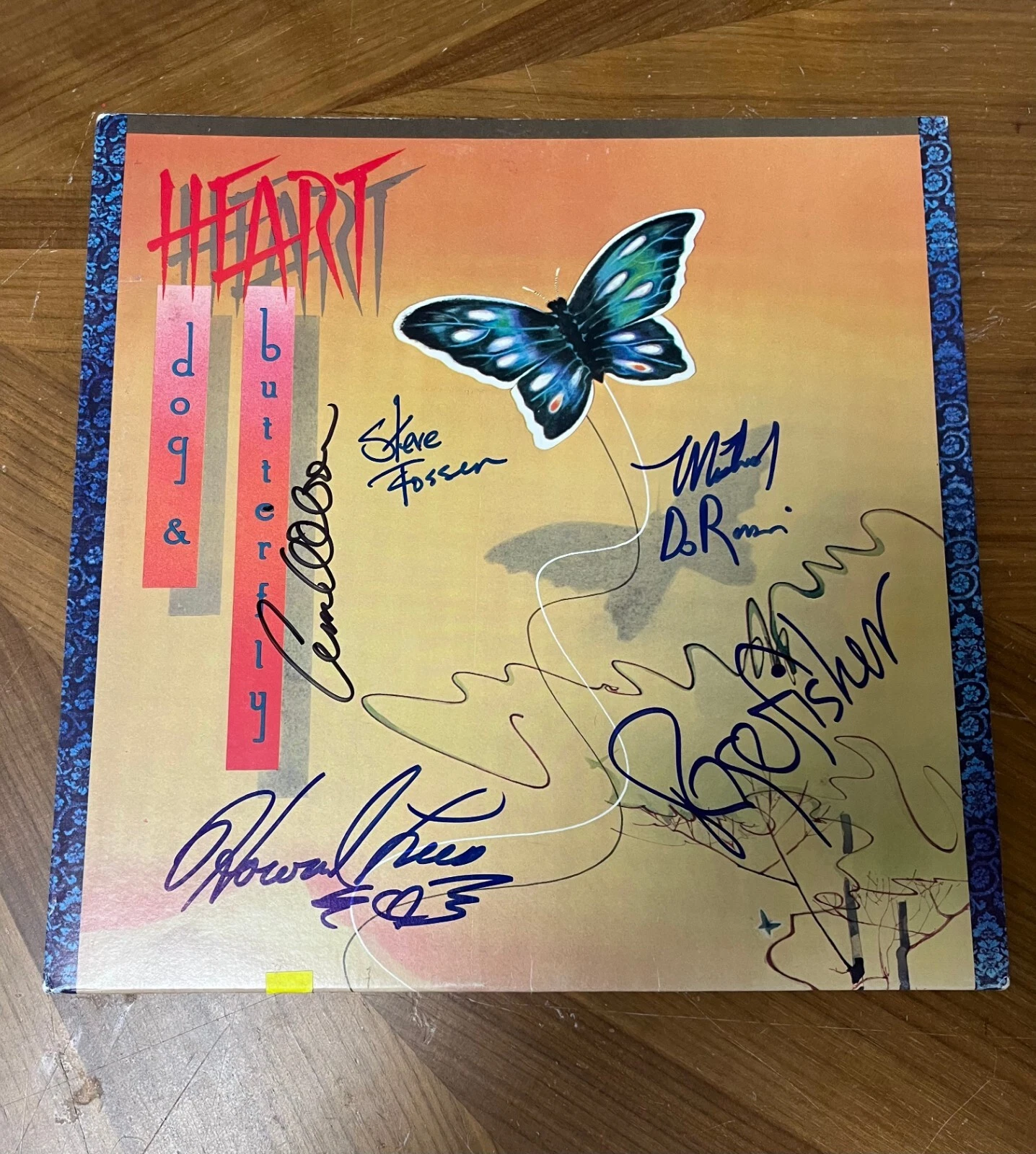 * HEART * signed album * DOG & BUTTERFLY * ANN, ROGER, MICHAEL, STEVE & HOWARD