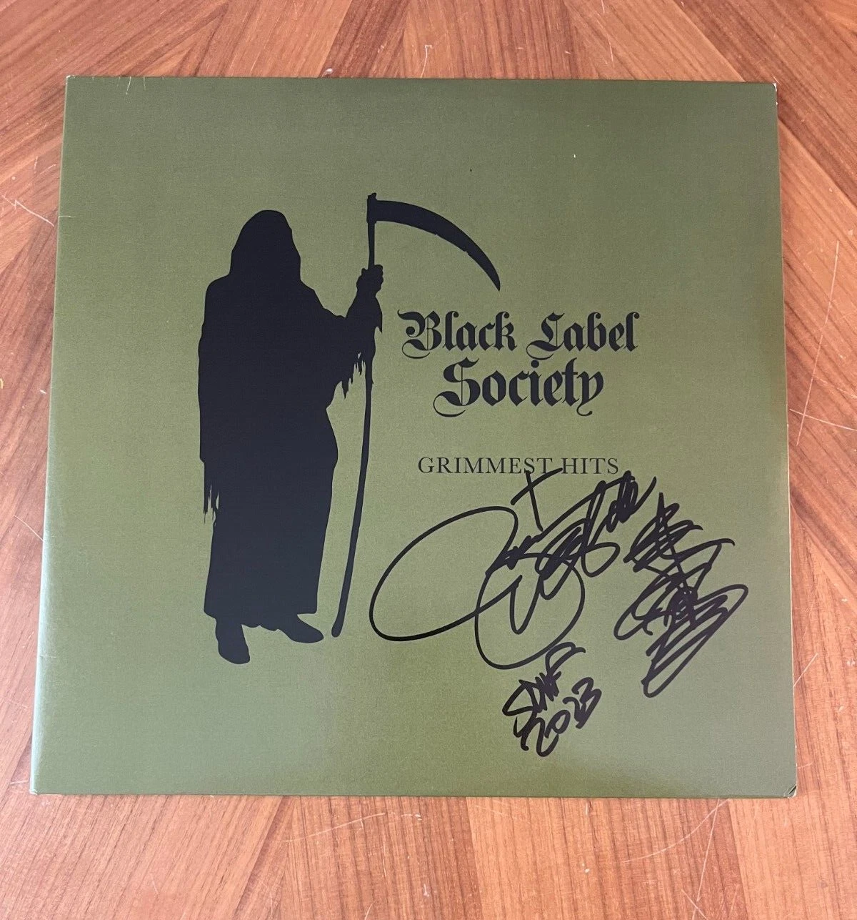 * ZAKK WYLDE * signed album * BLACK LABEL SOCIETY * GRIMMEST HITS * EXACT PROOF