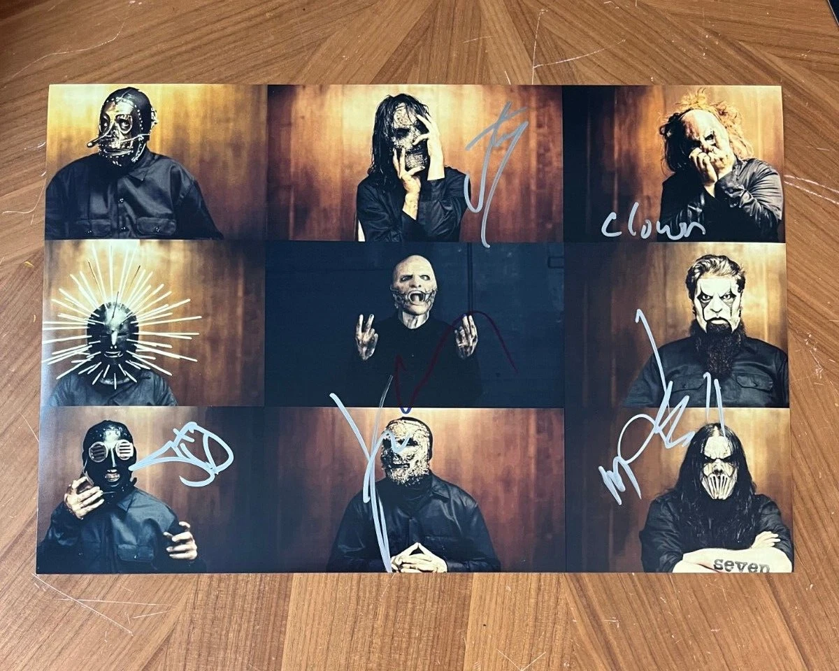* SLIPKNOT * signed 12x18 photo * COREY, CLOWN, JAY, MICK, V-MAN, JIM & SID * 3