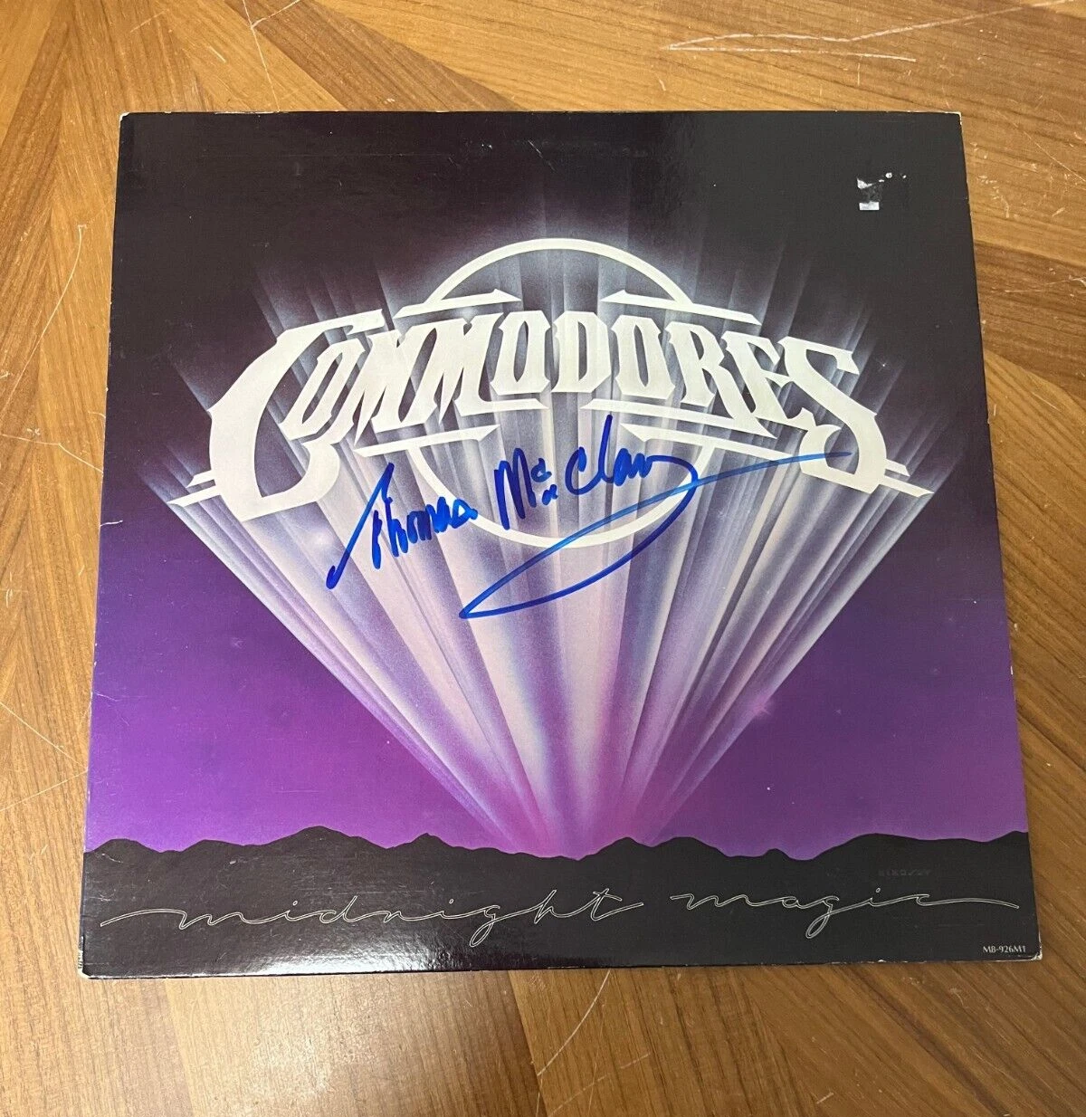 * THOMAS MCCLARY * signed album * MIDNIGHT MAGIC * COMMODORES * 1