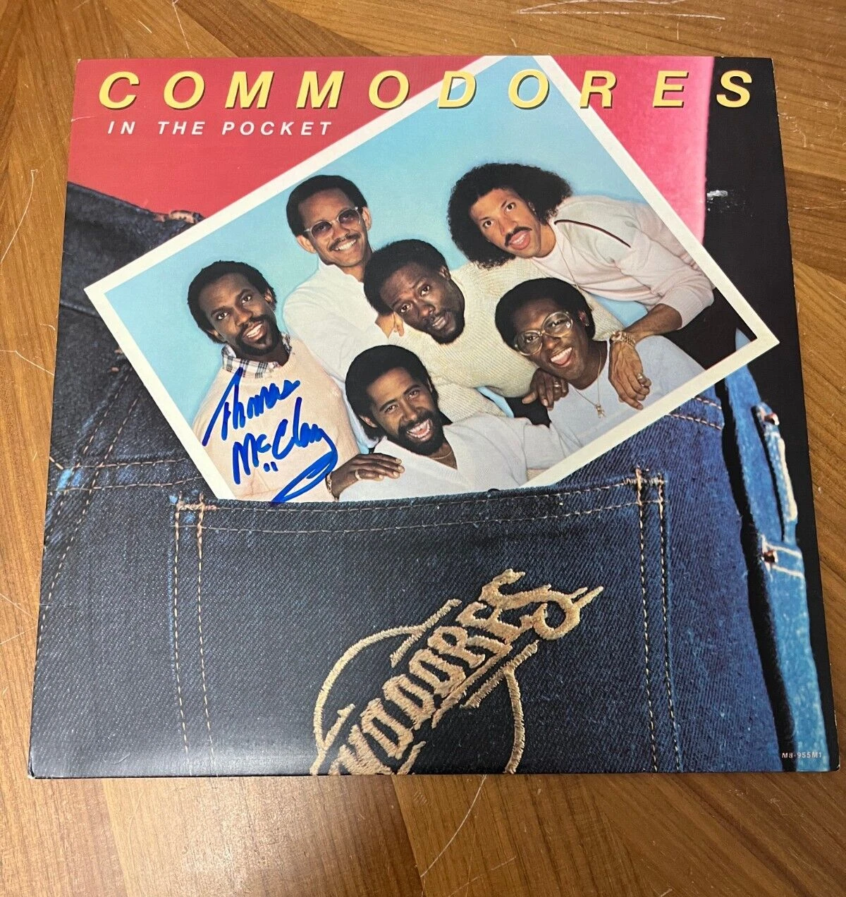 * THOMAS MCCLARY * signed album * IN THE POCKET * COMMODORES * 1
