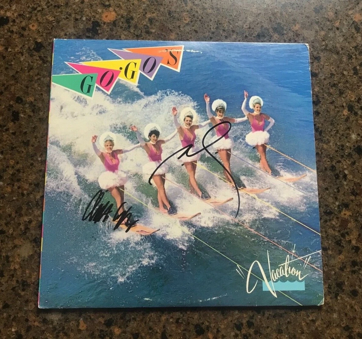 * THE GO-GO'S * signed album * VACATION * BELINDA CARLISLE & CHARLOTTE CAFFEY* 1