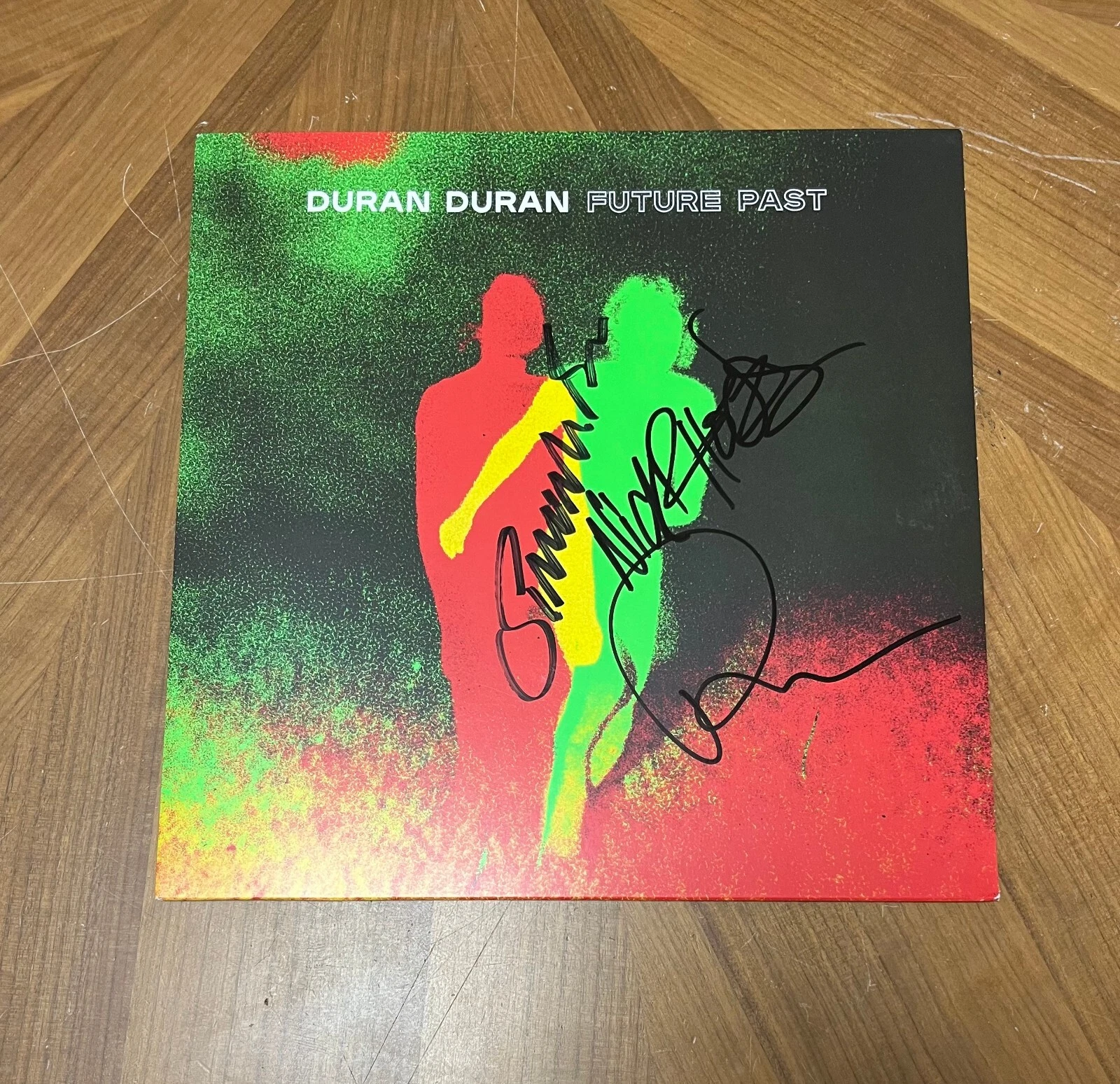 * DURAN DURAN * signed album * FUTURE PAST * SIMON LE BON, NICK, ROGER * 1