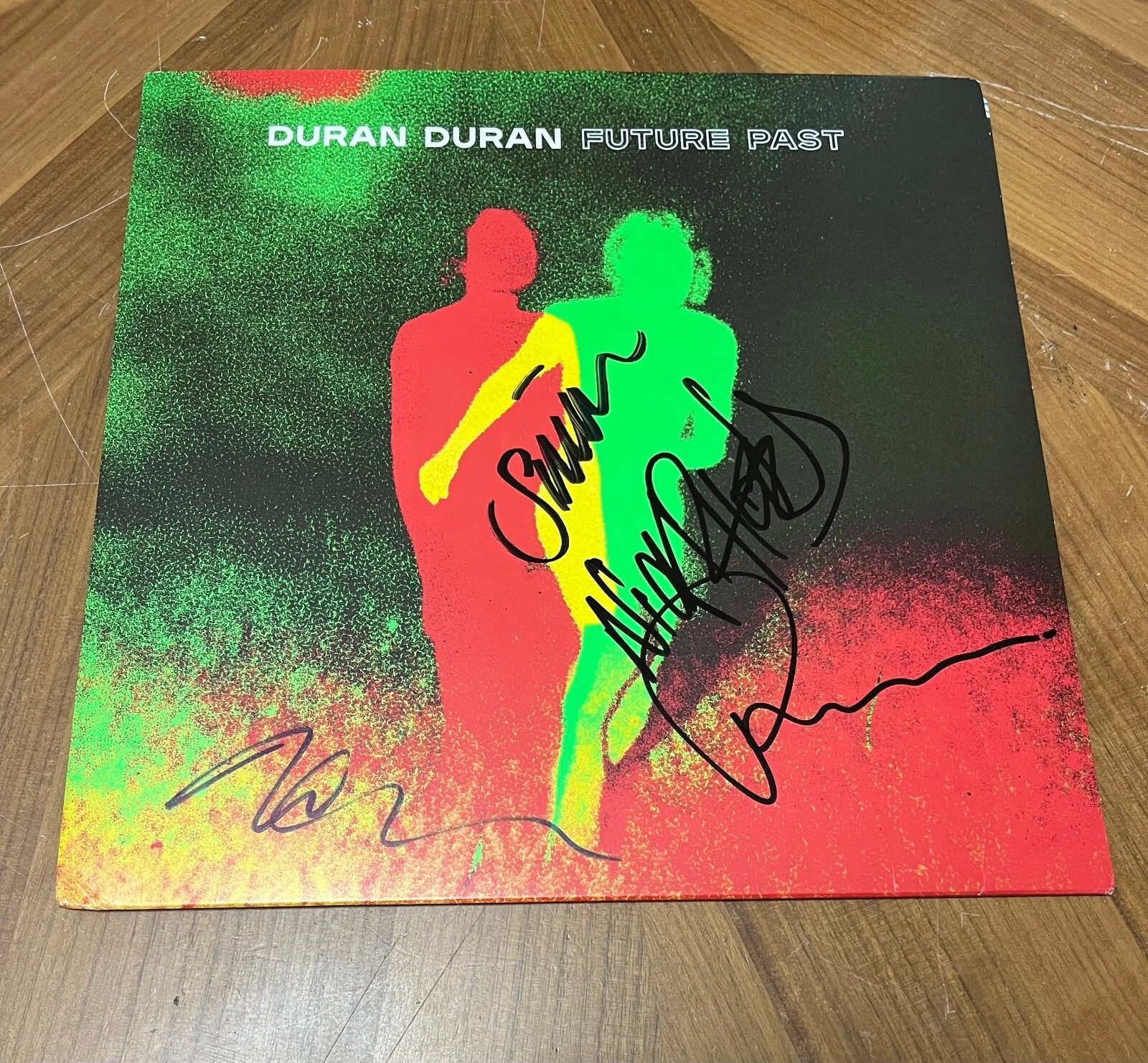 * DURAN DURAN * signed album * FUTURE PAST * SIMON LE BON, NICK, ROGER & JOHN
