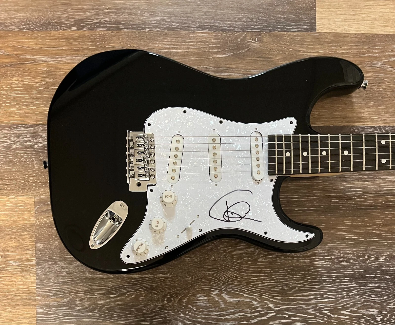 * TILL LINDEMANN * signed electric guitar * RAMMSTEIN * 2