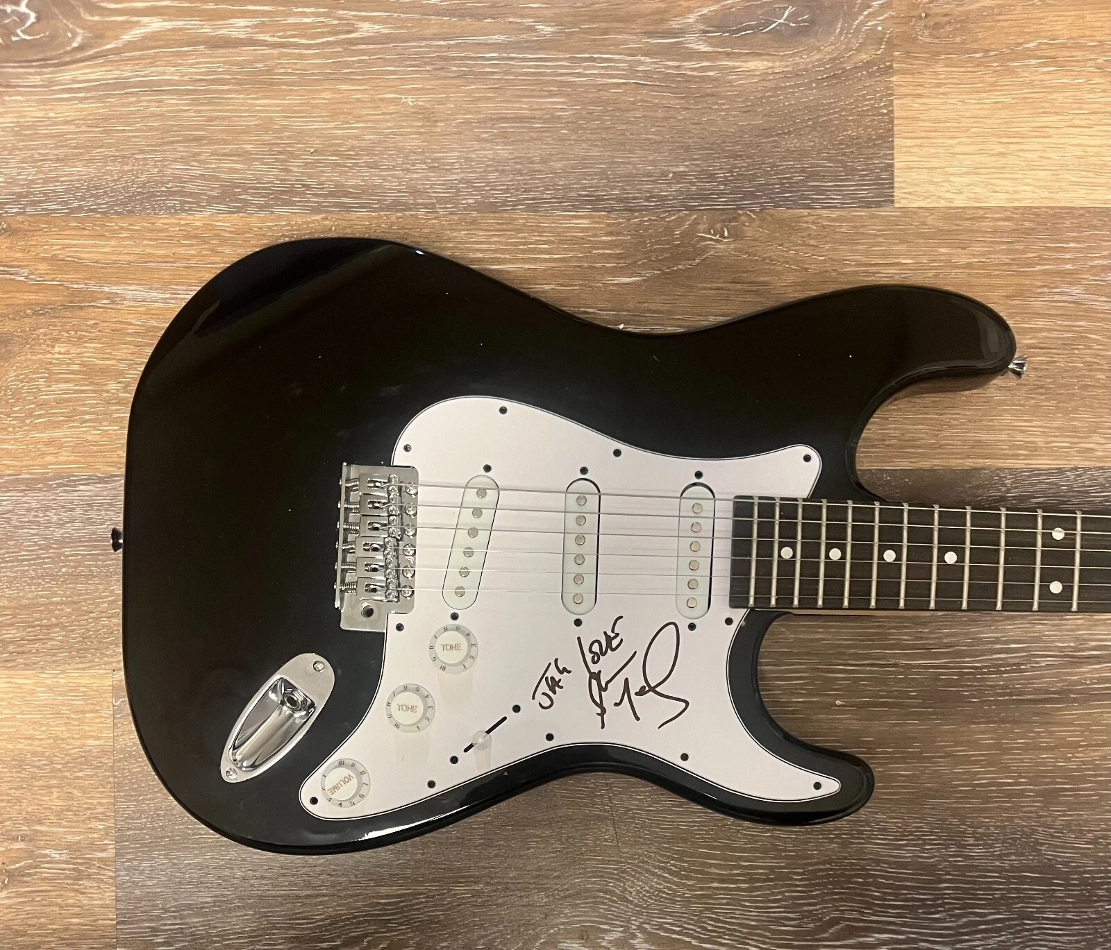 * STEPHEN MARLEY * signed electric guitar * REVELATION * 2