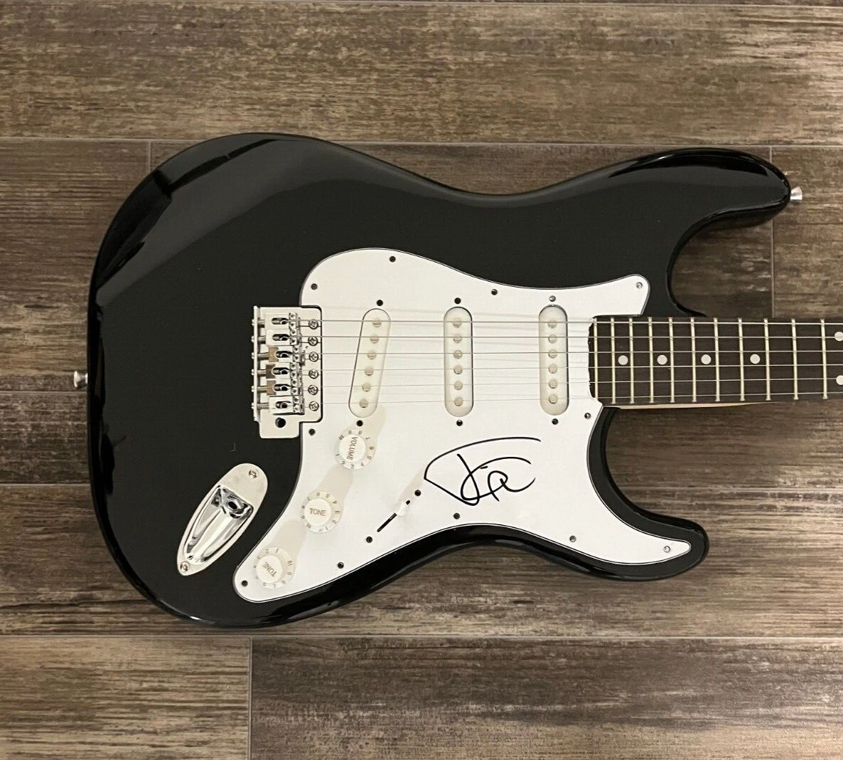 * TILL LINDEMANN * signed electric guitar * RAMMSTEIN * 2