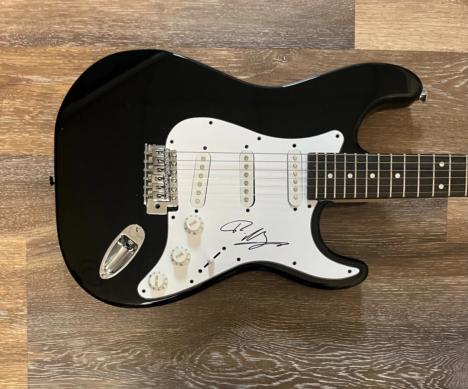 * RICKY MONTGOMERY * signed electric guitar * MR. LOVERMAN * 1