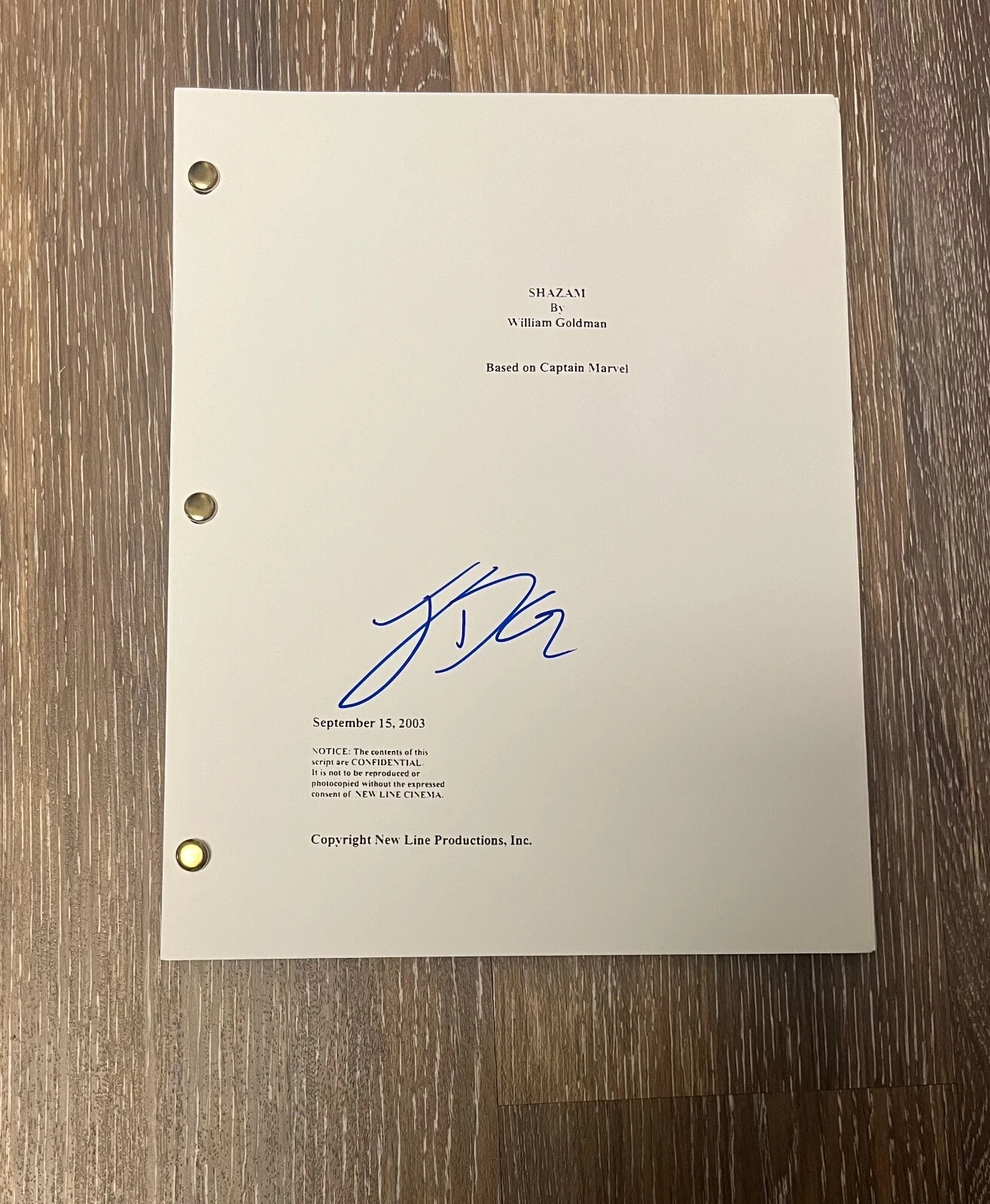 * JACK DYLAN GRAZER * SIGNED FULL MOVIE SCRIPT * SHAZAM * 1 COLLECTIBLE MEMORABILIA