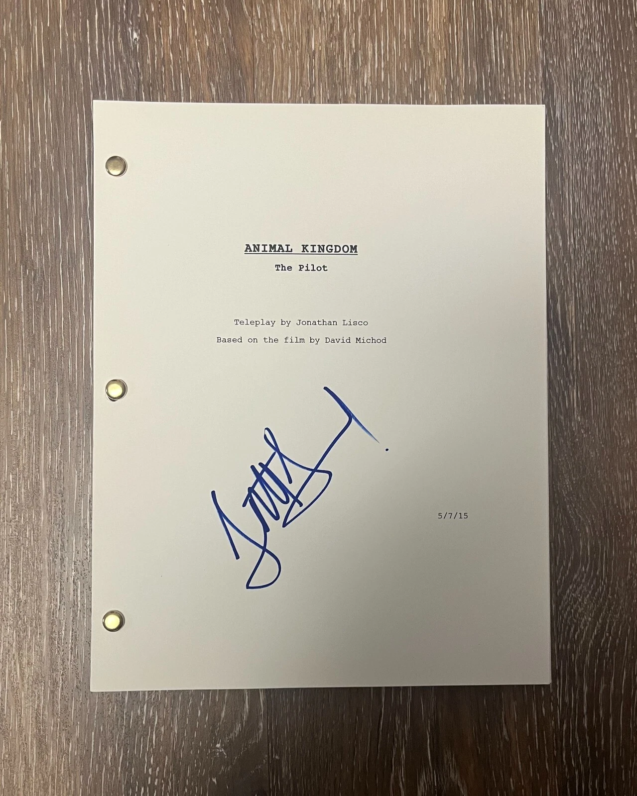 * SCOTT SPEEDMAN * SIGNED FULL TV SCRIPT * ANIMAL KINGDOM * 1 COLLECTIBLE MEMORABILIA