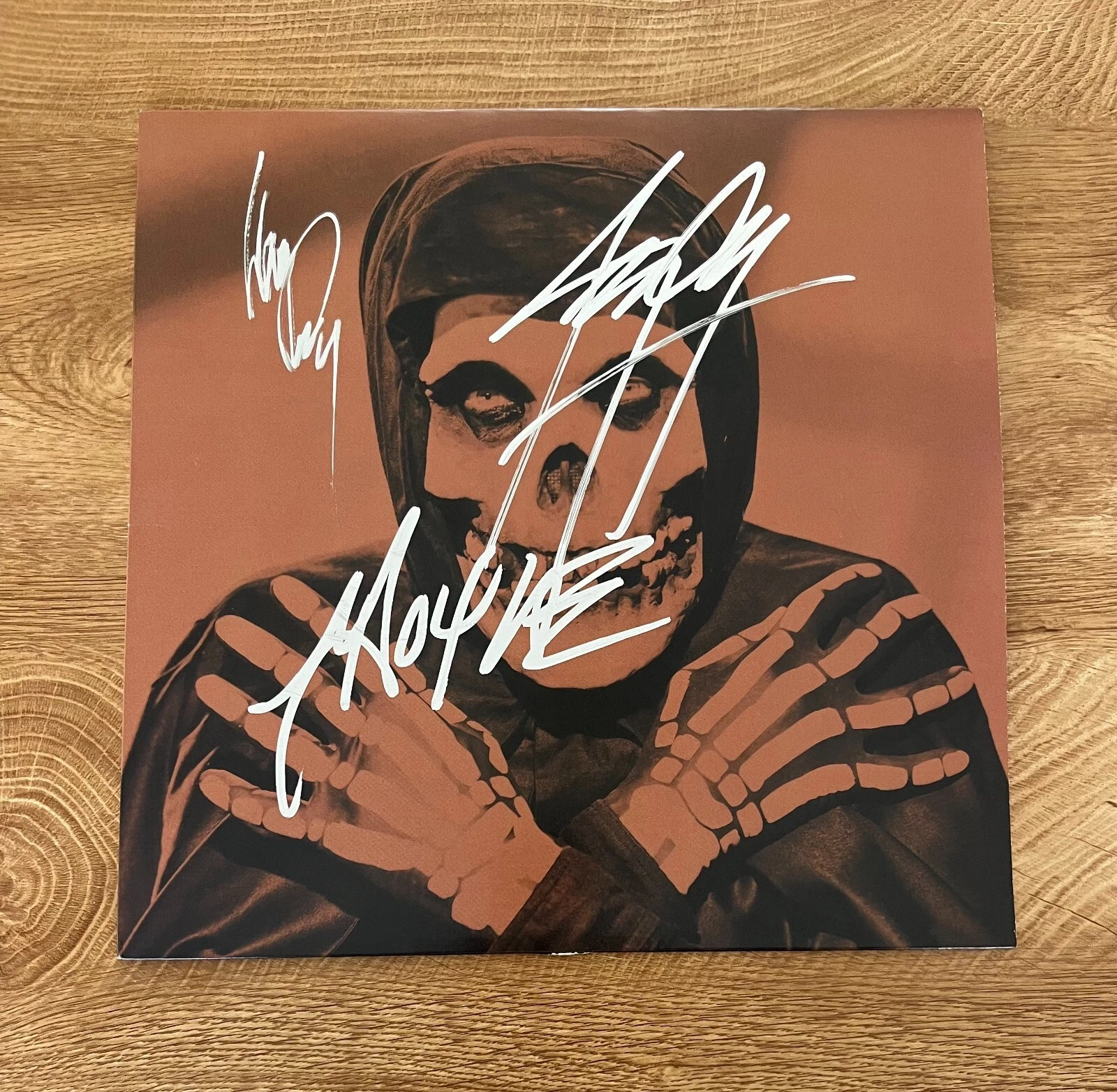 * MISFITS * signed album * COLLECTION II * DANZIG, JERRY ONLY & DOYLE *