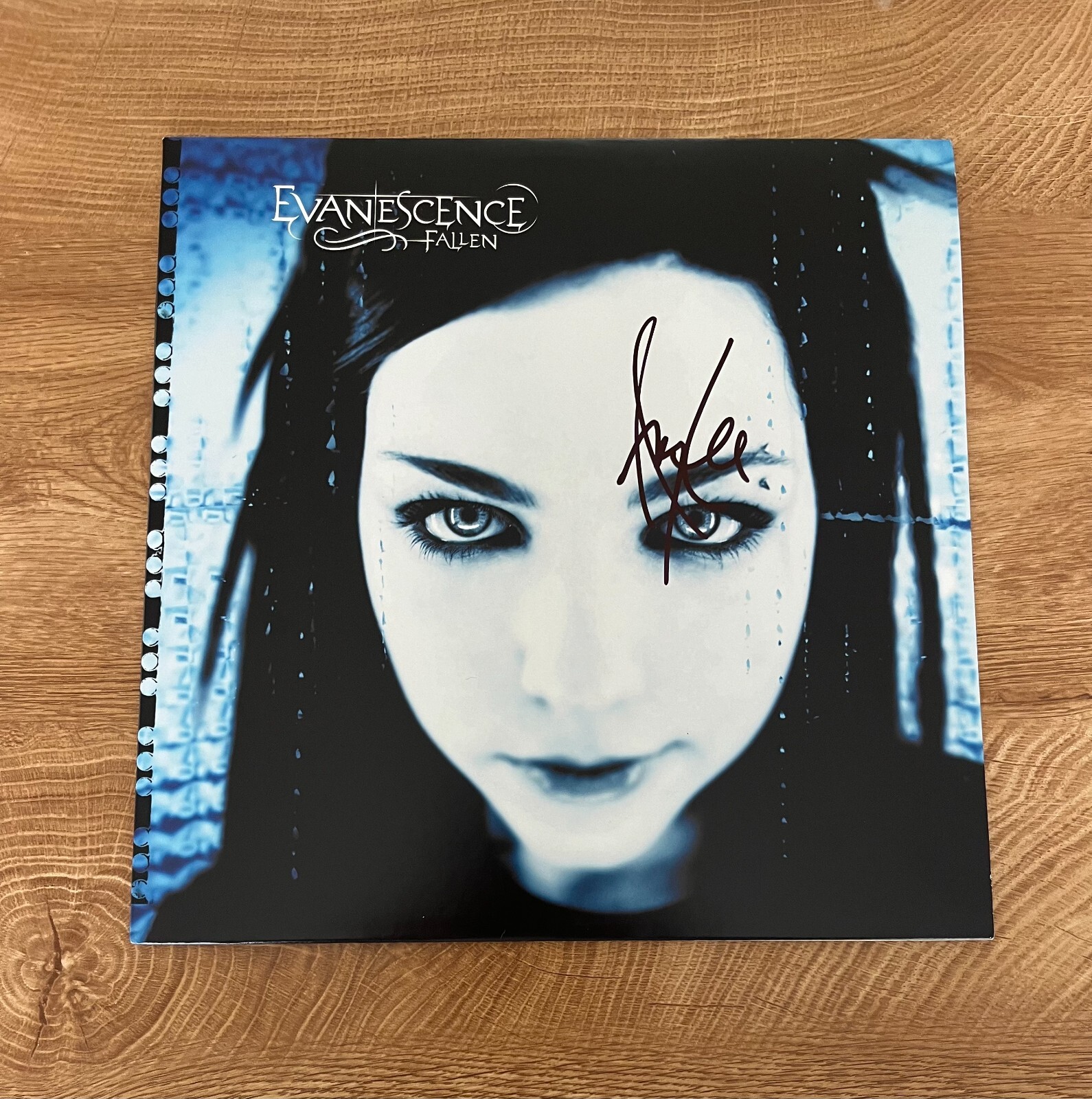 * AMY LEE * signed vinyl album * EVANESENCE * FALLEN * 1