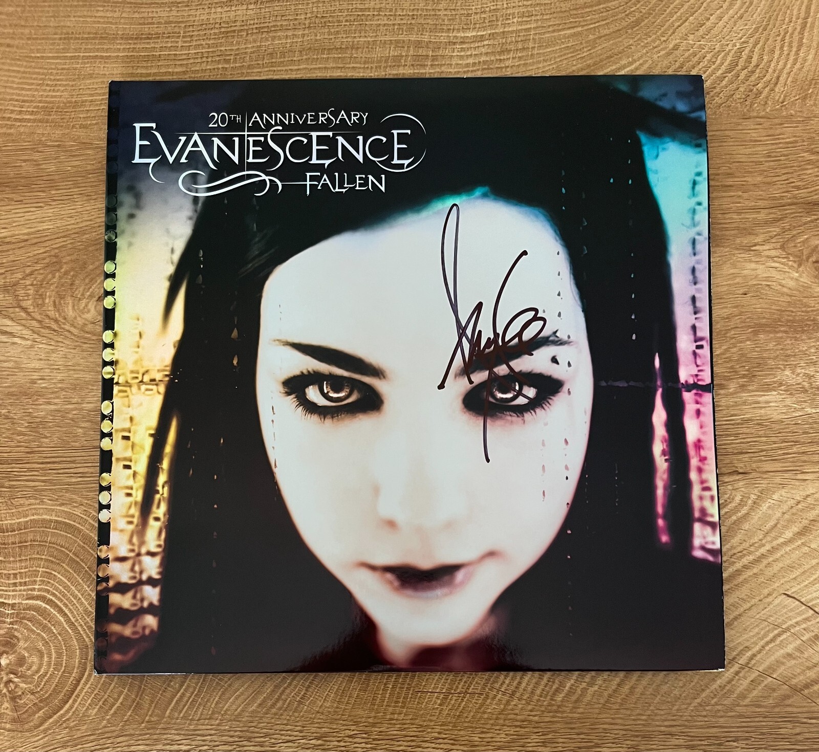 * AMY LEE * signed vinyl album * EVANESENCE * FALLEN * 20TH ANNIVERSARY * 2