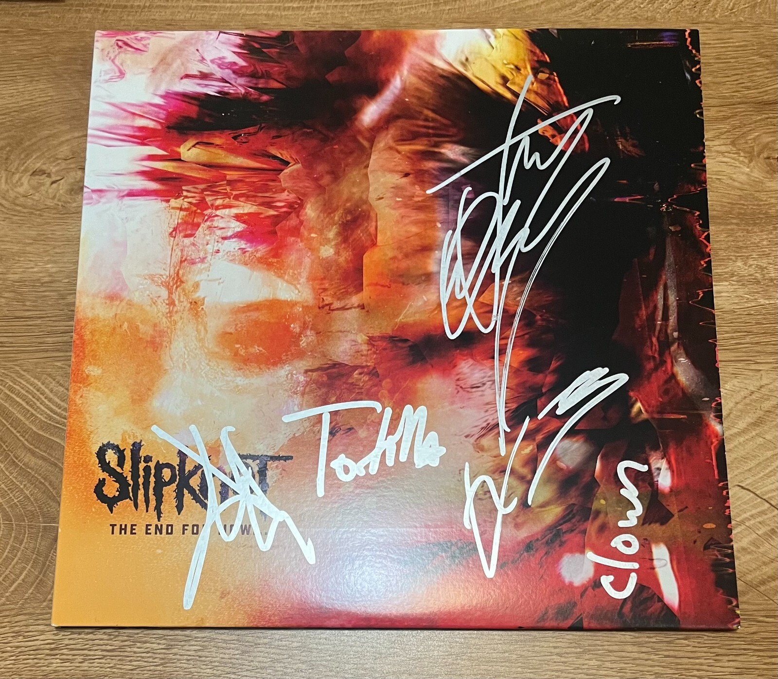 * SLIPKNOT * signed album * THE END, SO FAR * JIM, V-MAN, CLOWN, MICK + 2 MORE