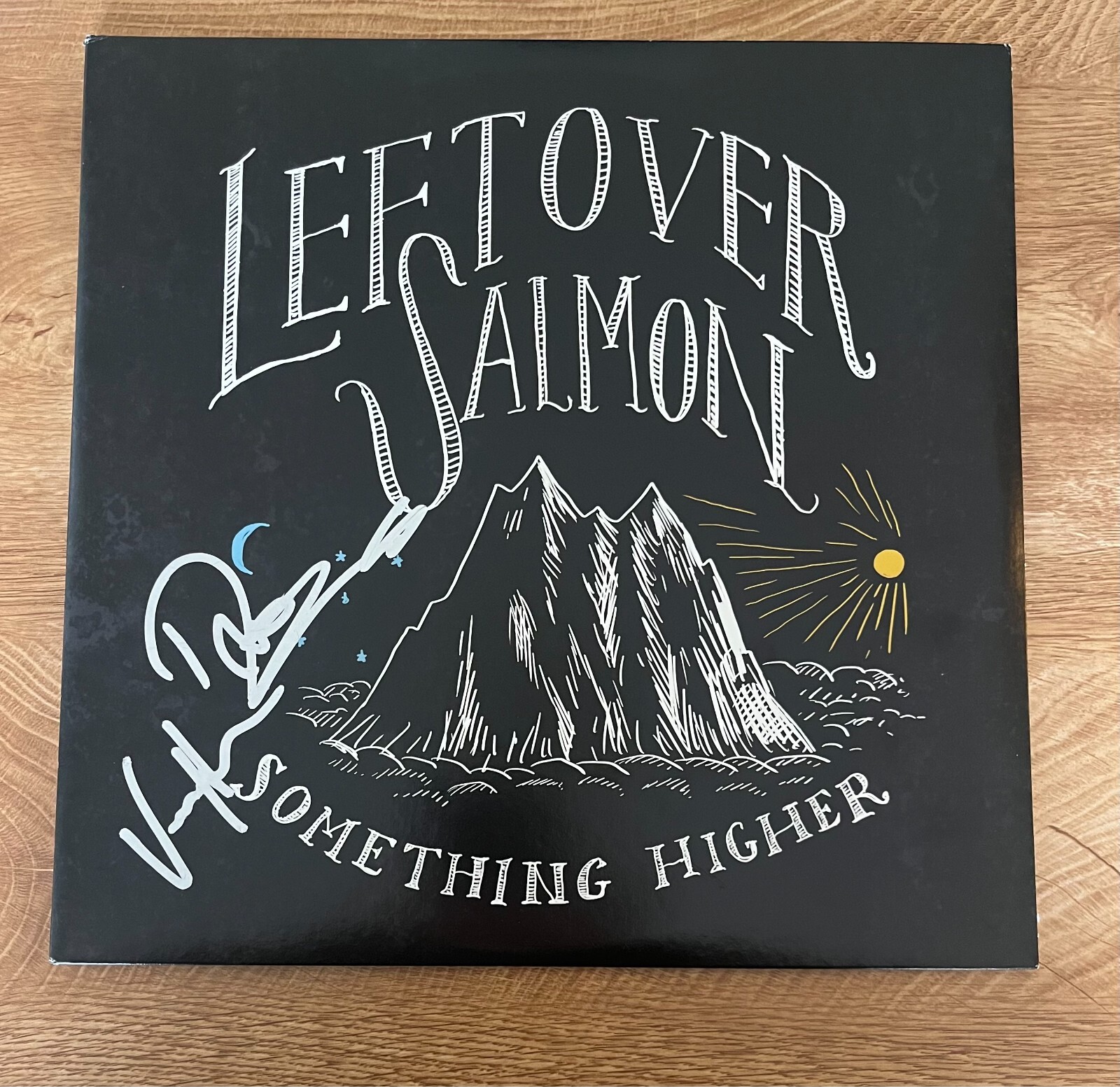 * LEFTOVER SALMON * signed vinyl album * SOMETHING HIGHER * 1