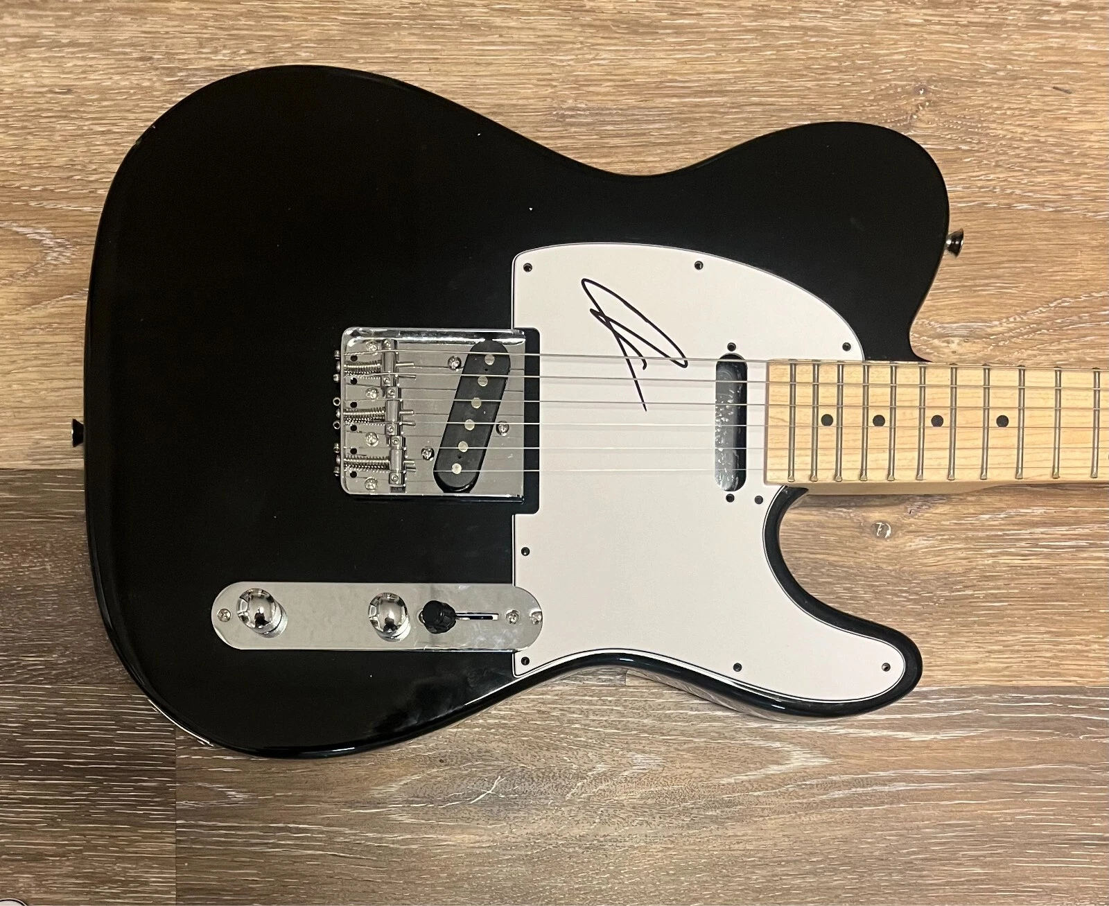 * ALEC BENJAMIN * signed electric guitar * LET ME DOWN SLOWLY * 2
