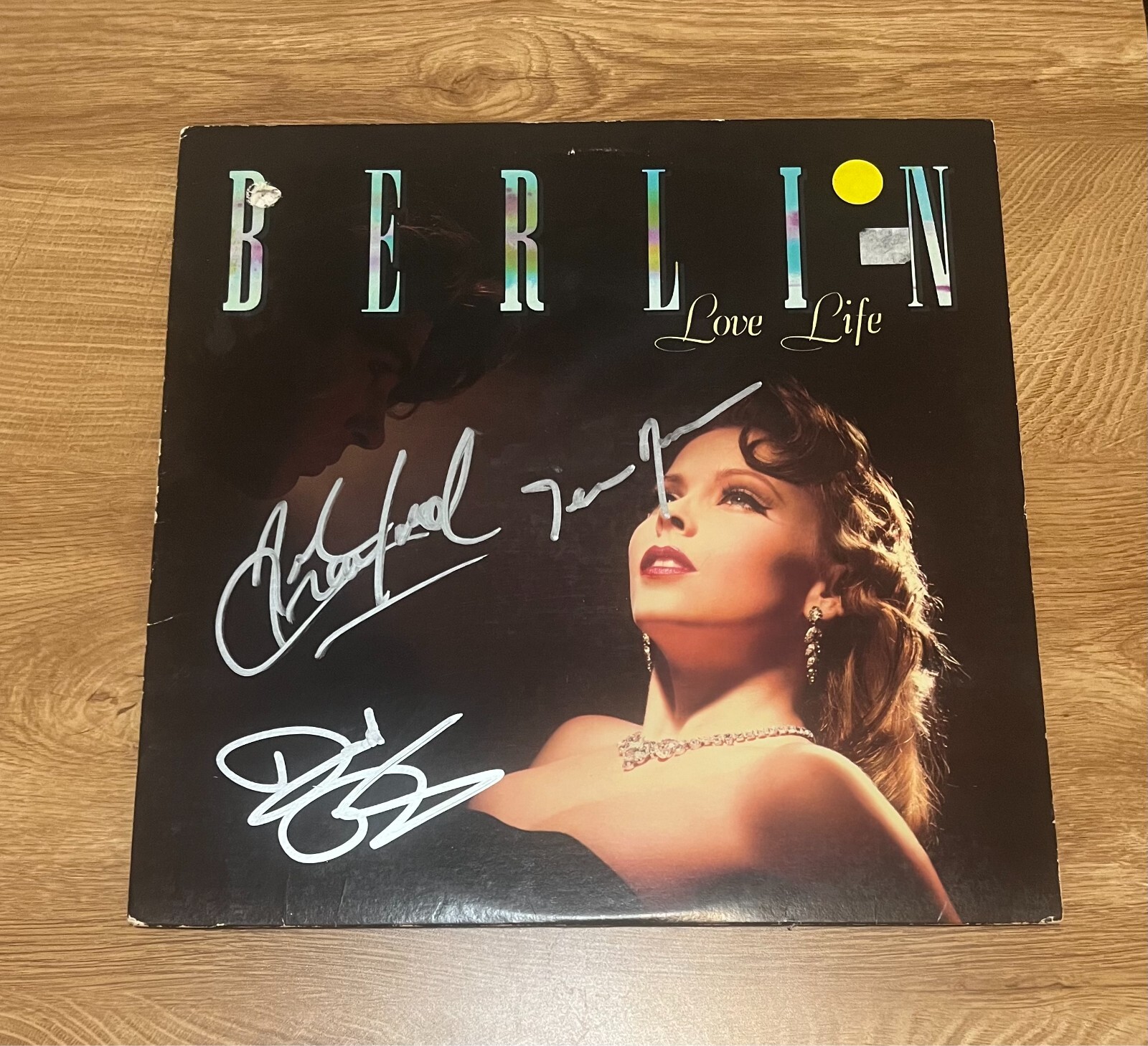 * BERLIN * signed album * LOVE LIFE * TERRI NUNN, JOHN CRAWFORD & DAVID DIAMOND
