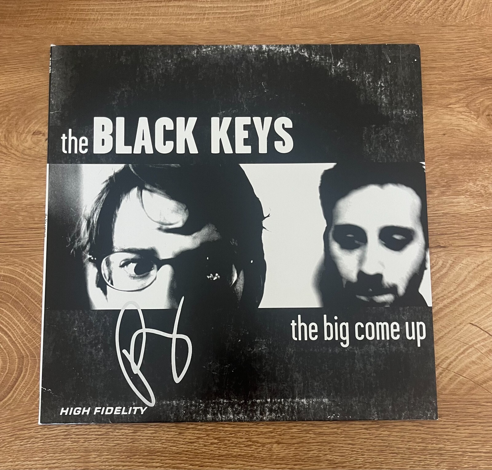 * THE BLACK KEYS * signed vinyl album * THE BIG COME UP * PATRICK CARNEY * 2