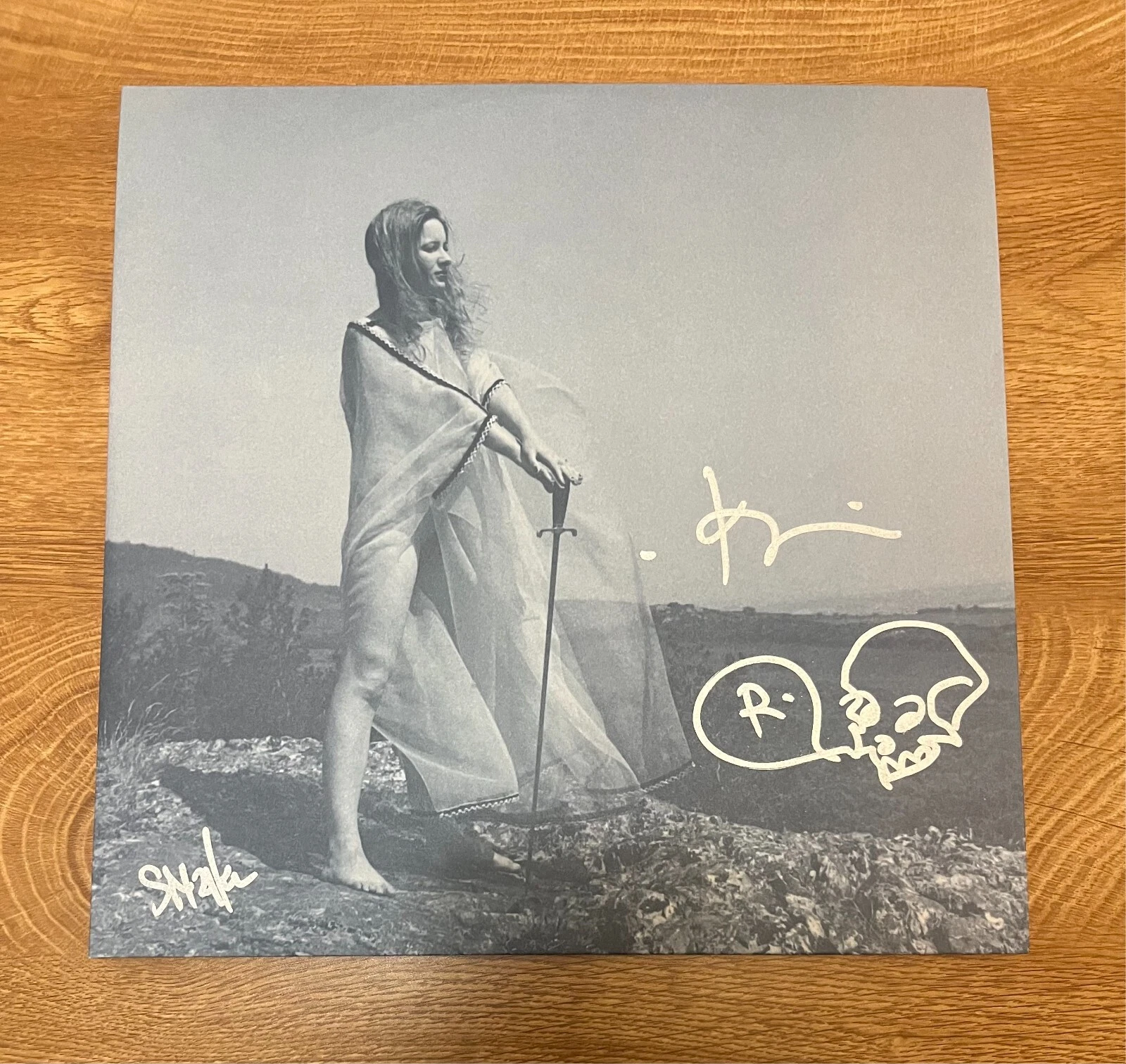 * UNKNOWN MORTAL ORCHESTRA * signed vinyl album * II * RUBAN , CODY & JACOB *