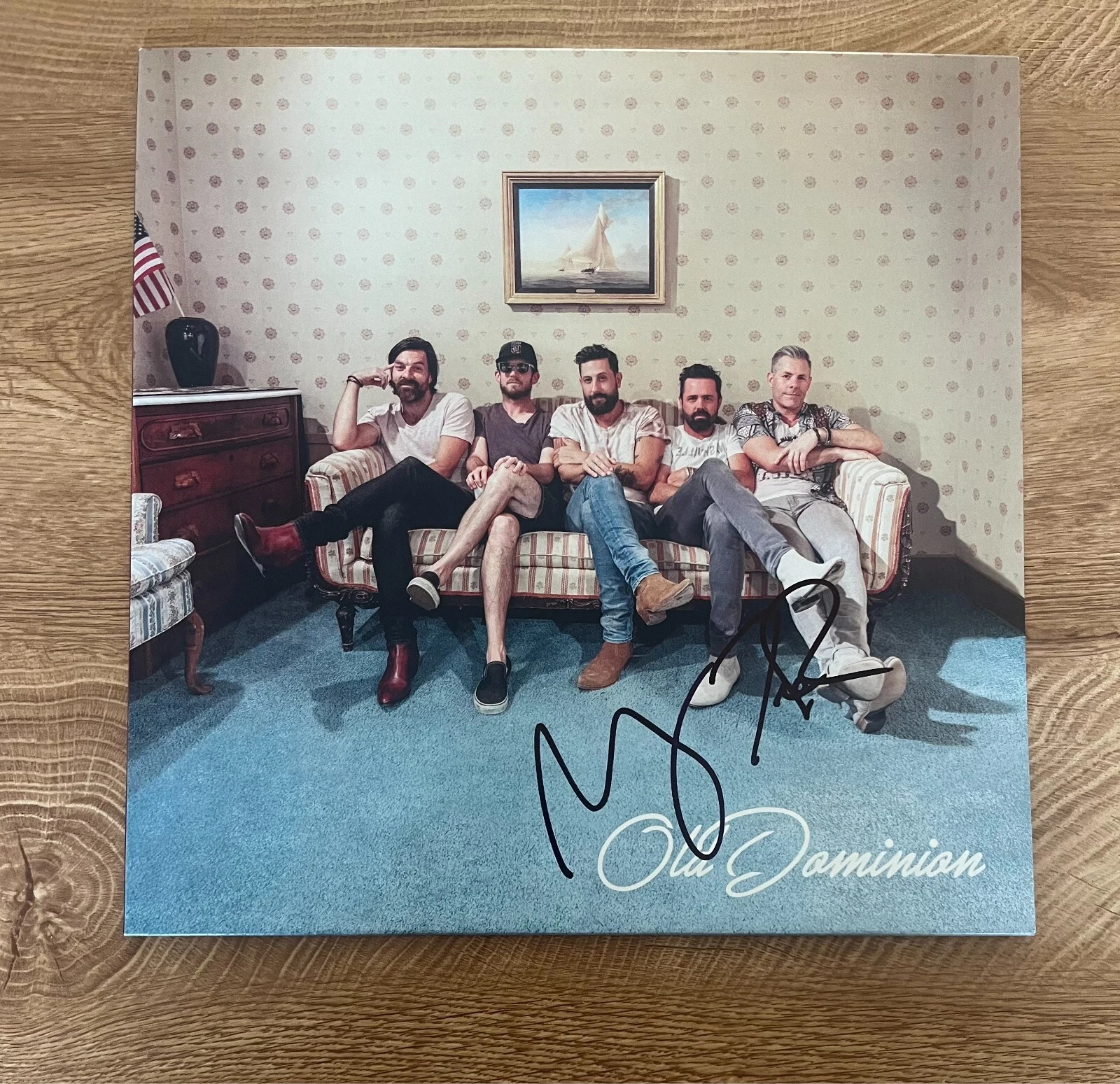 * OLD DOMINION * signed vinyl album * MATT RAMSEY & TREVOR ROSEN *