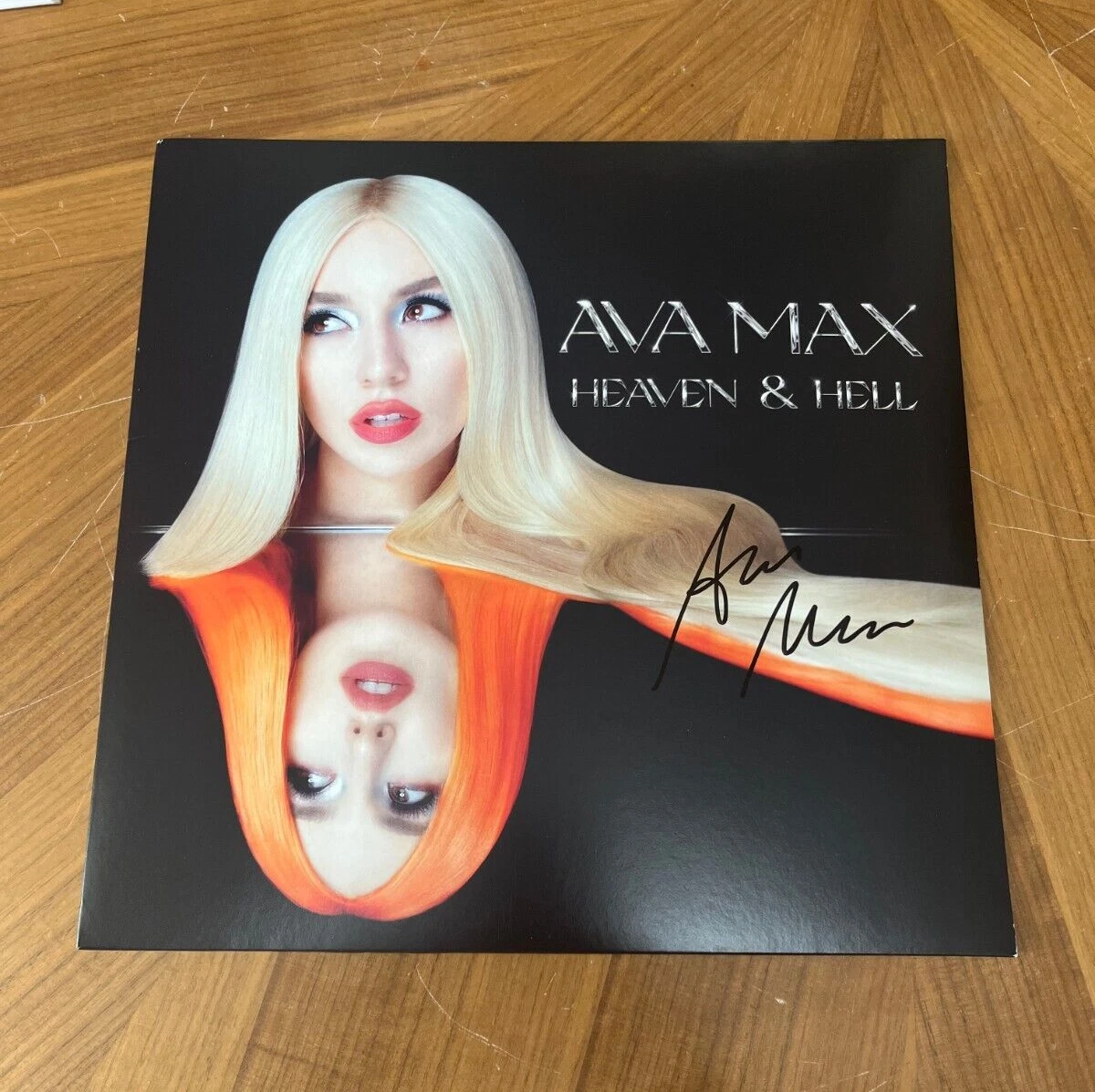 * AVA MAX * signed vinyl album * HEAVEN & HELL * 1