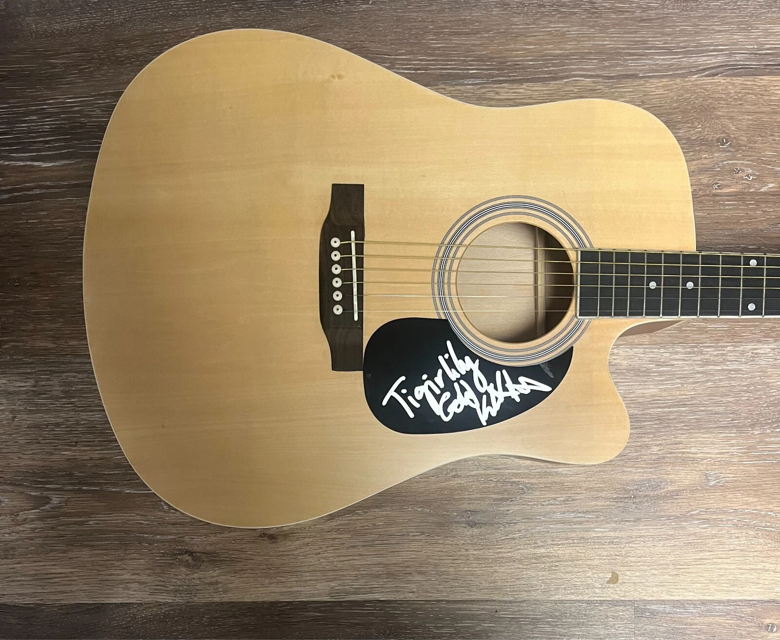 * TIGIRLILY GOLD * signed acoustic guitar * KENDRA & KRISTA SLAUBAUGH * 1