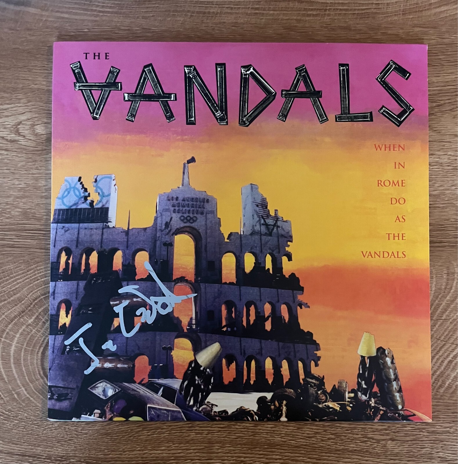 * JOE ESCALANTE * signed album * WHEN IN ROME DO AS THE VANDALS * THE VANDALS