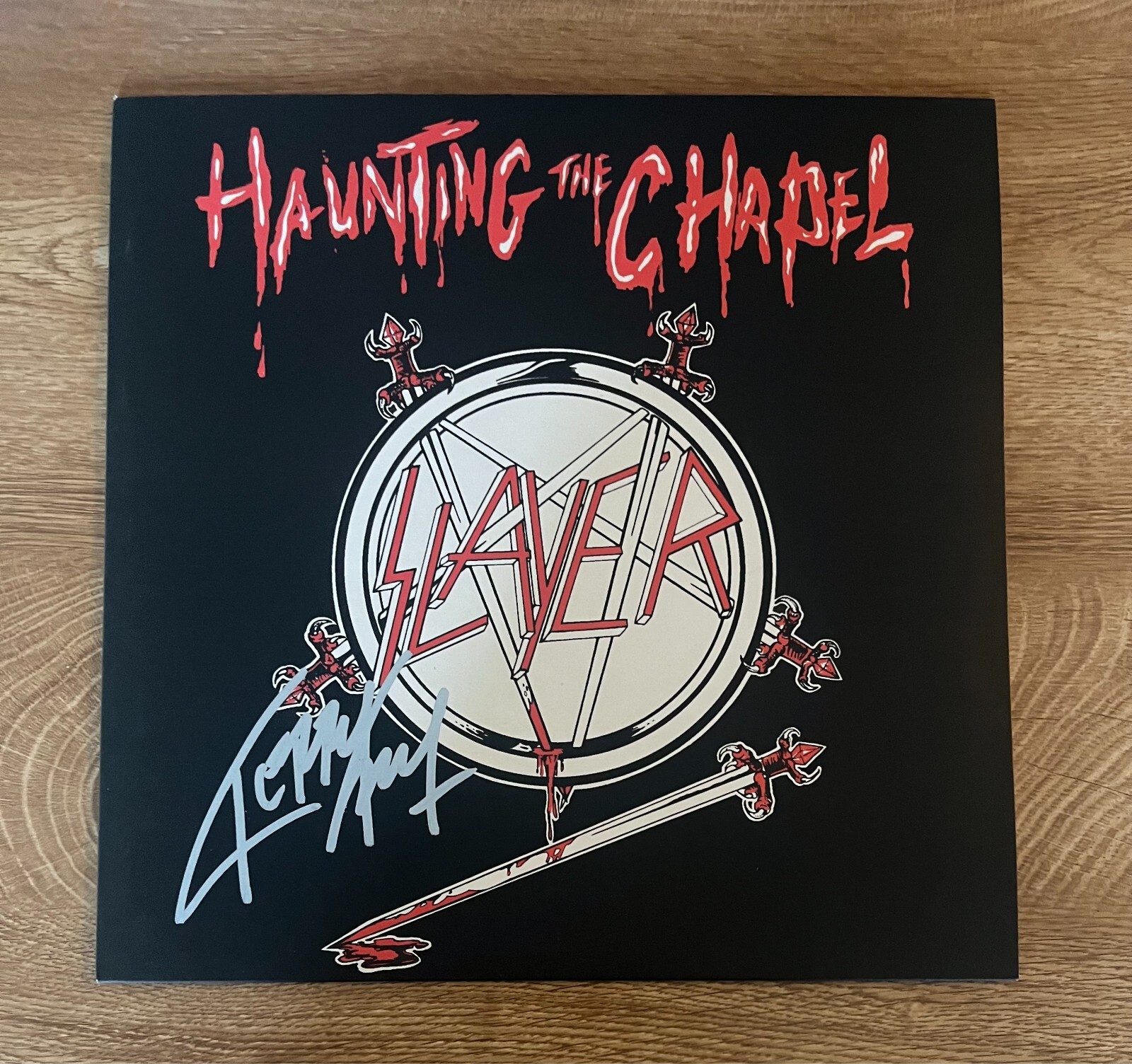 * KERRY KING * signed vinyl album * SLAYER * HAUNTING THE CHAPEL * 1