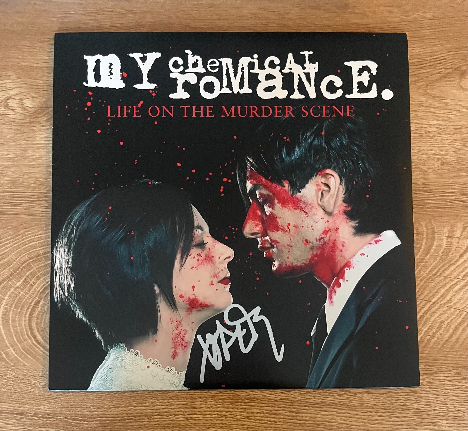 * FRANK IERO * signed album * MY CHEMICAL ROMANCE * LIFE ON THE MURDER SCENE *