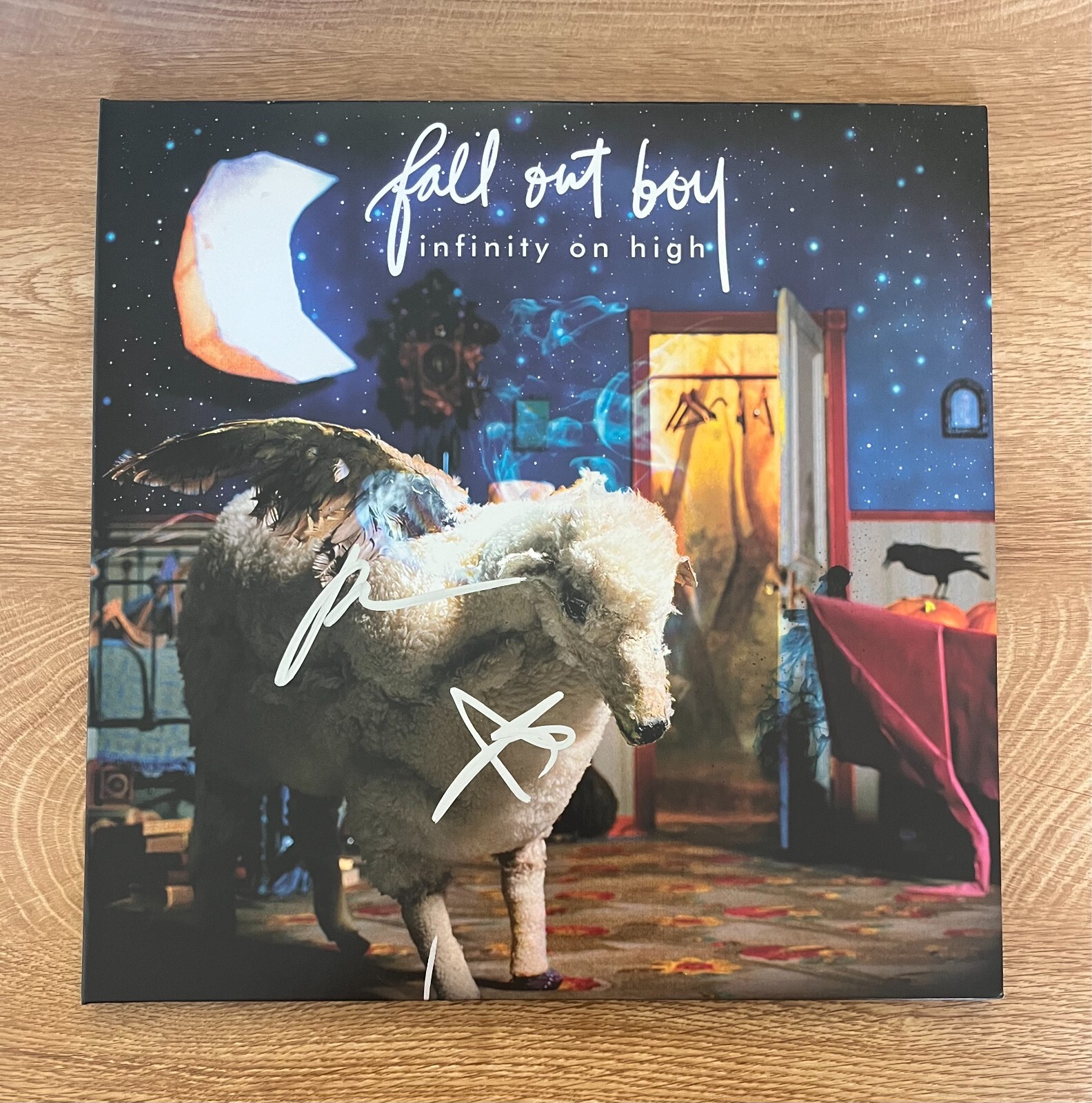 * FALL OUT BOY * signed album * INFINITY ON HIGH * PATRICK STUMP & ANDY