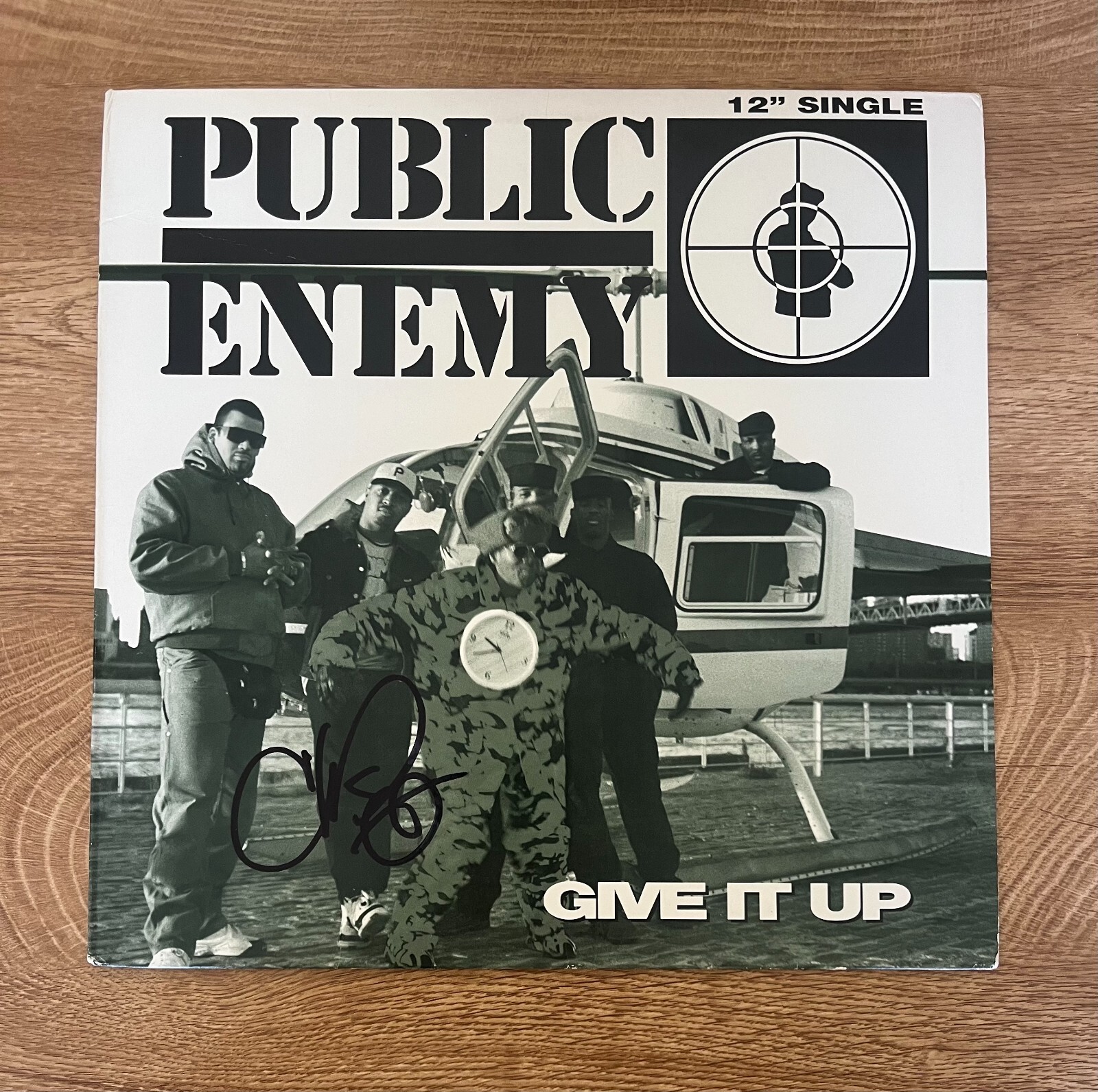 * CHUCK D * signed album * PUBLIC ENEMY * GIVE IT UP * 1