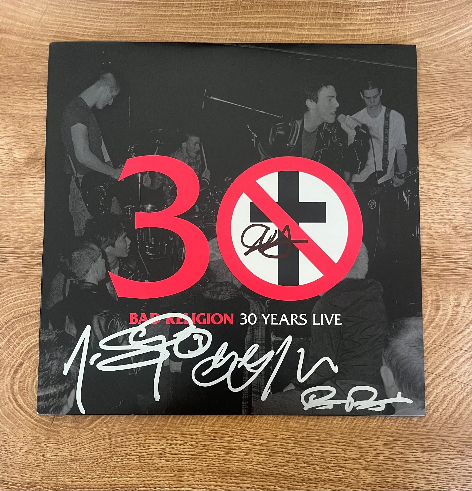 * BAD RELIGION * signed album * 30 YEARS LIVE * GRAFFIN, HETSON, BAKER & BENTLEY