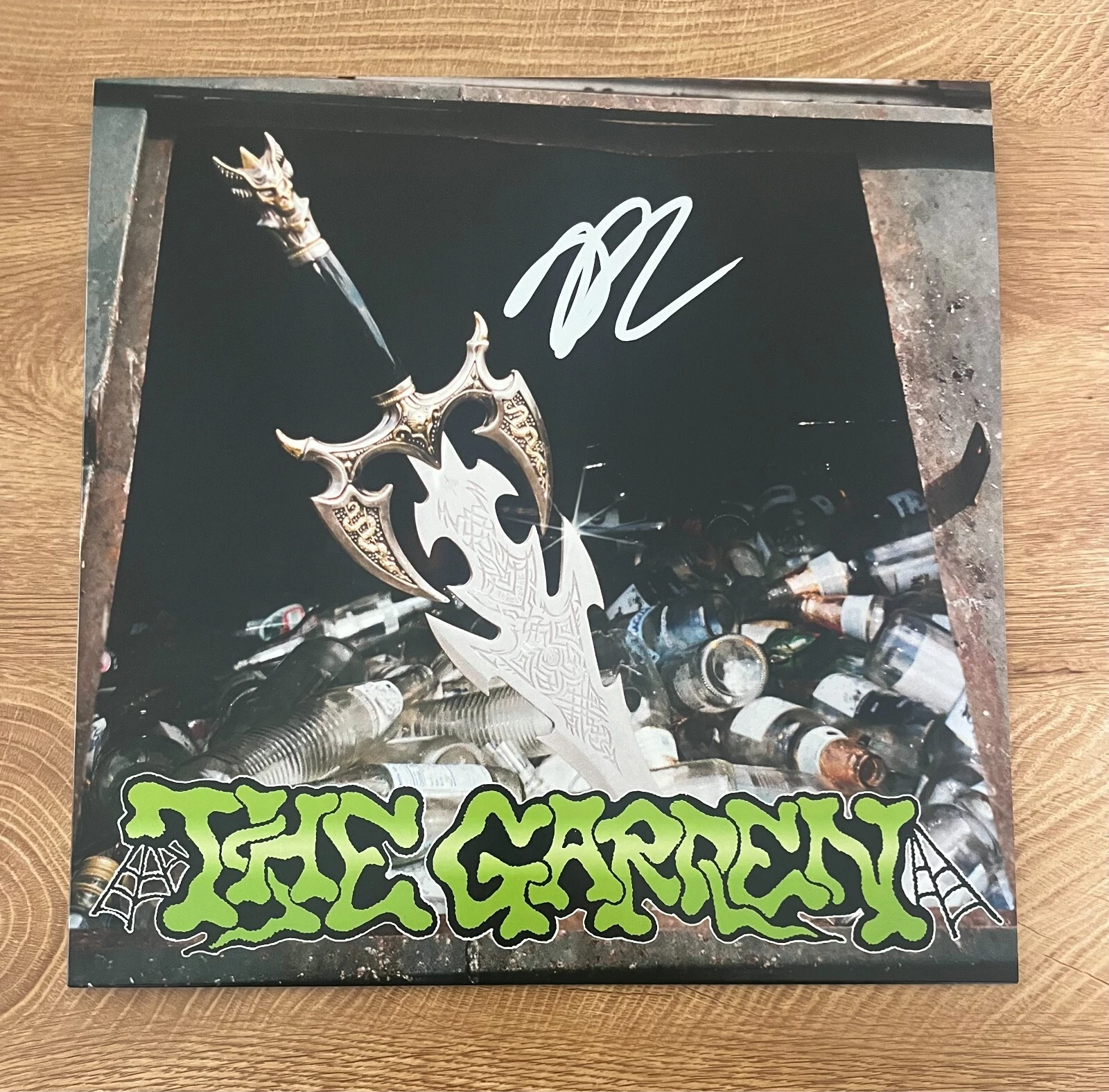 * THE GARDEN * signed vinyl album * KISS MY SUPERBOWL RING * FLETCHER SHEARS *