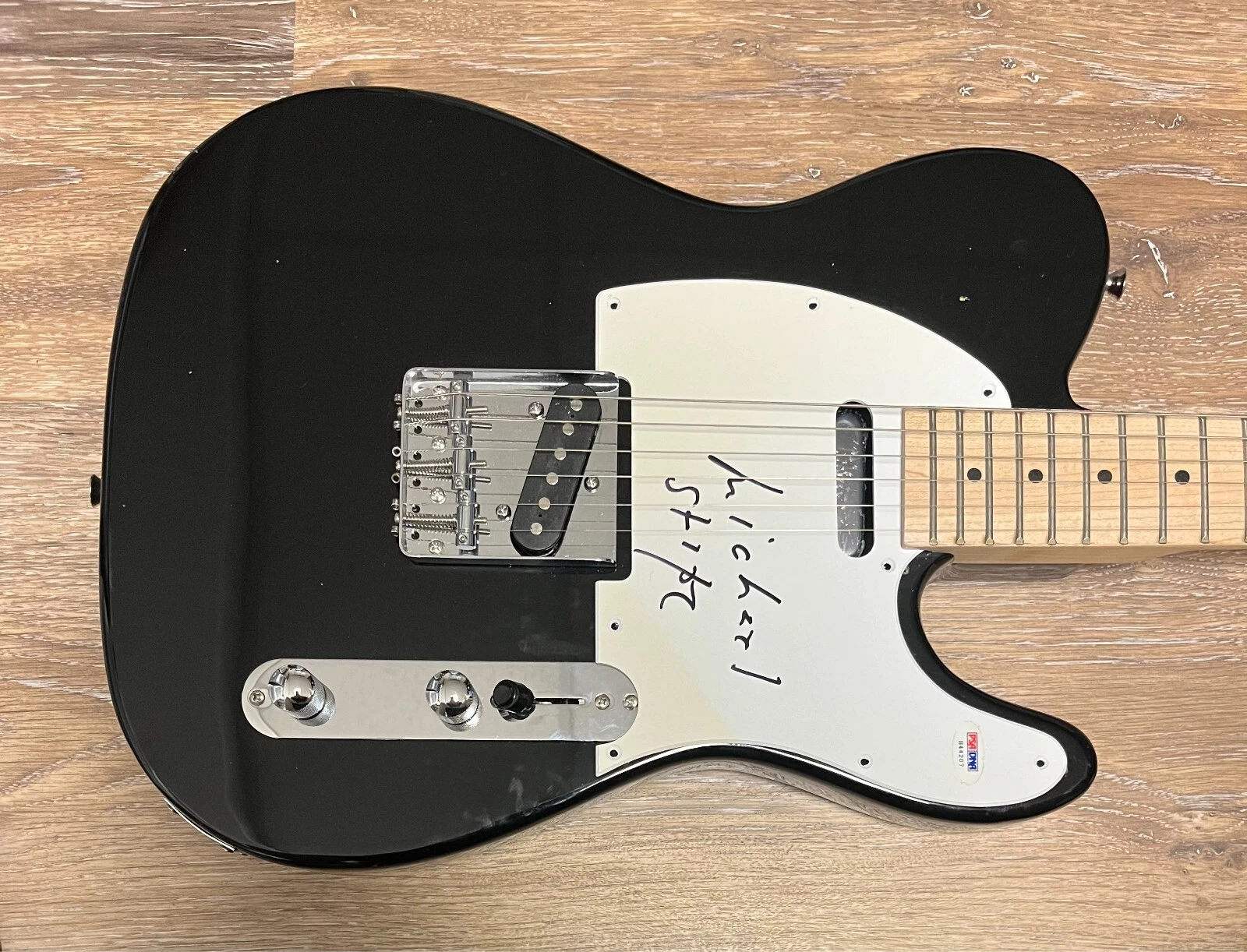 * MICHAEL STIPE * signed guitar * R.E.M. * LOSING MY RELIGION * PSA DNA *