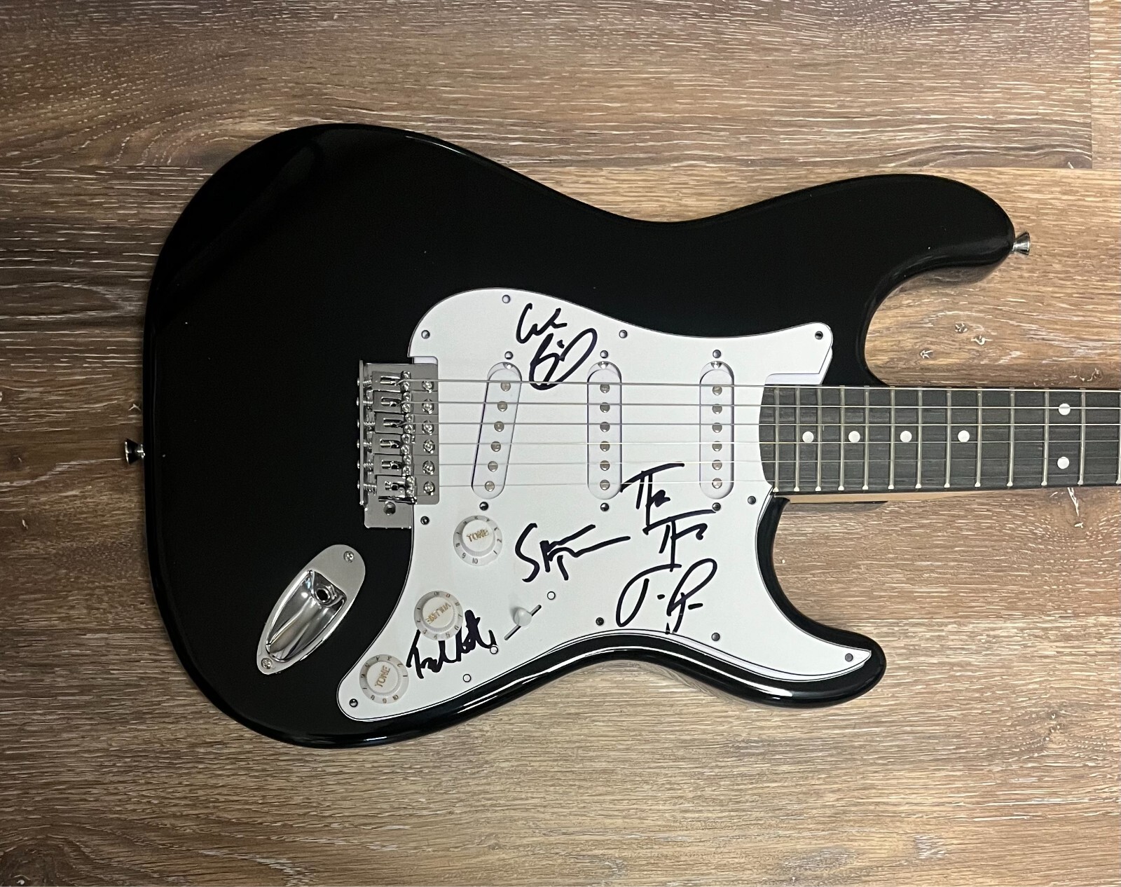 * MOON TAXI * signed guitar * TWO HIGH *