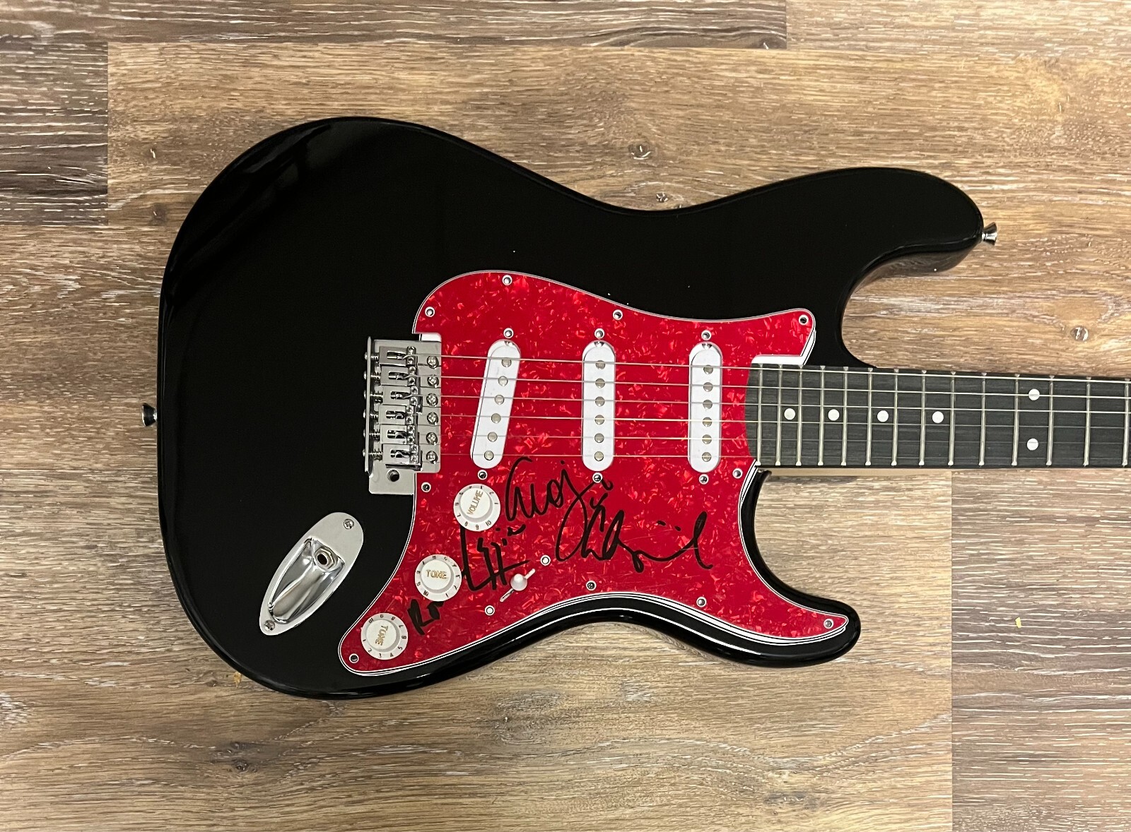 * THE LAST DINNER PARTY * signed electric guitar * PRELUDE TO ECSTASY *