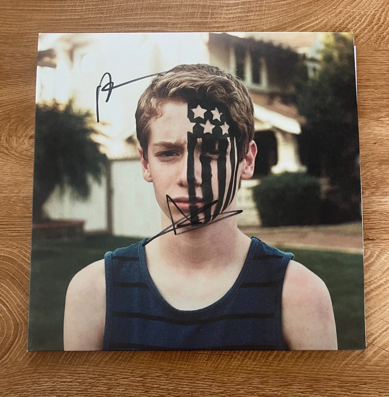 * FALL OUT BOY * signed album * AMERICAN BEAUTY/PYSCHO * PATRICK STUMP & ANDY