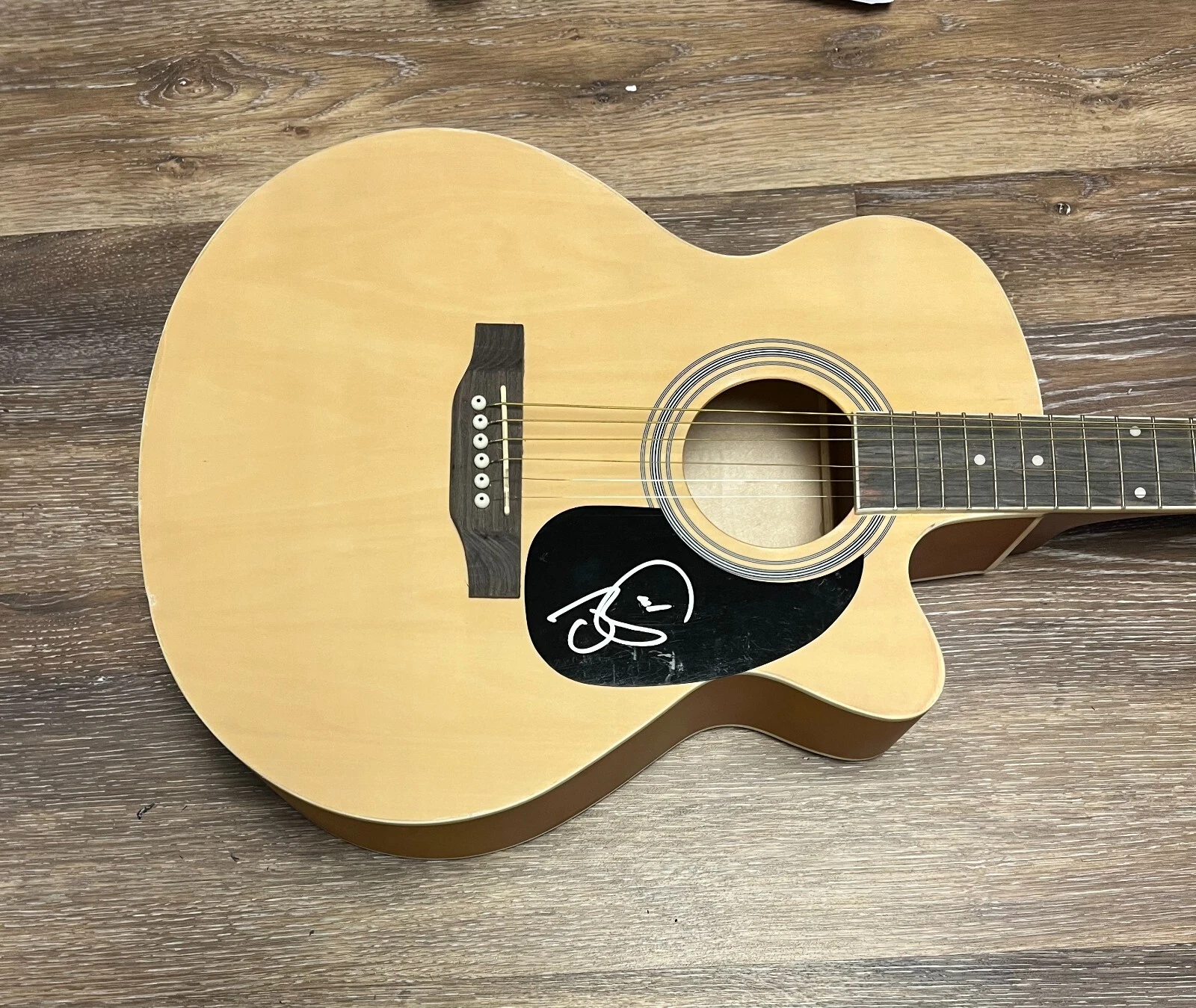 * JOHN OSBORNE * signed acoustic guitar * BROTHERS OSBORNE *