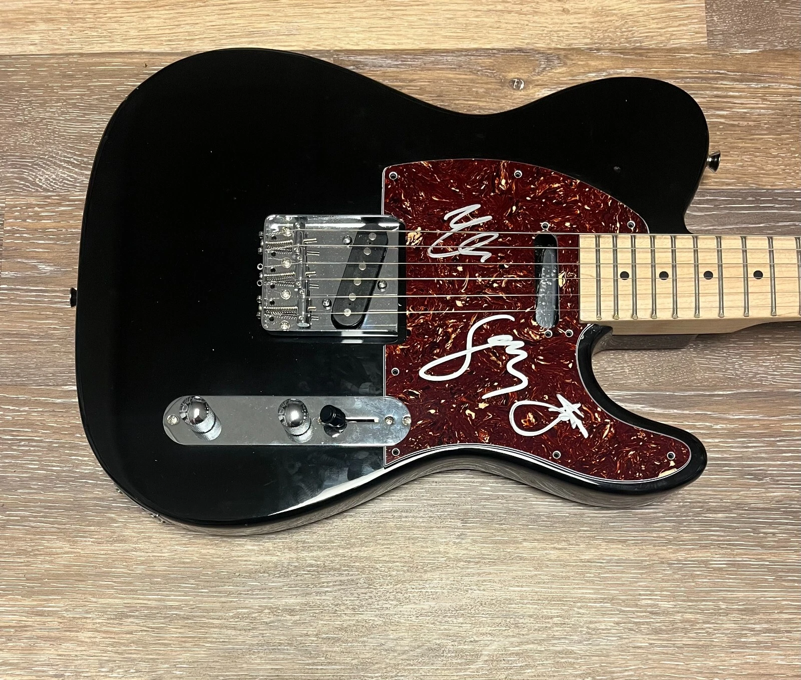 * SNOW PATROL * signed electric guitar * GARY LIGHTBODY, NATHAN & JOHNNY *