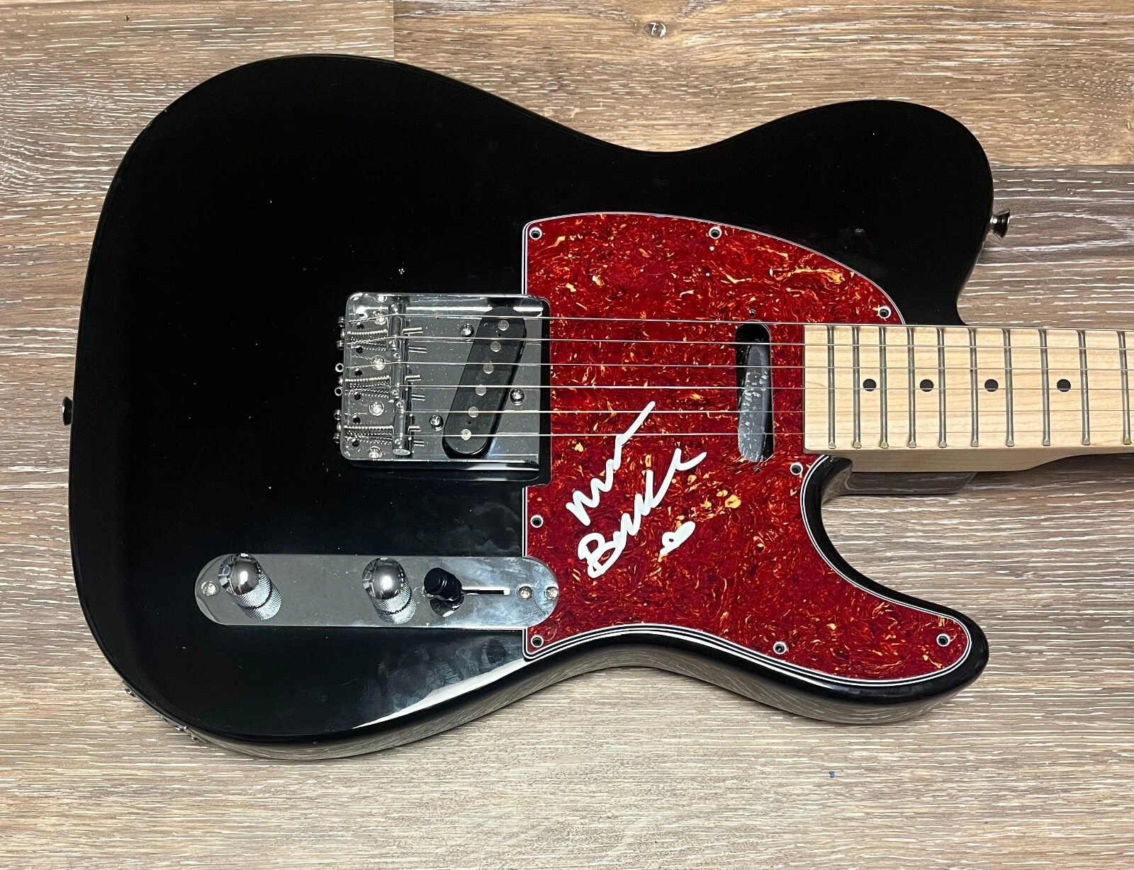 * NESSA BARRETT * signed electric guitar * AFTERCARE *