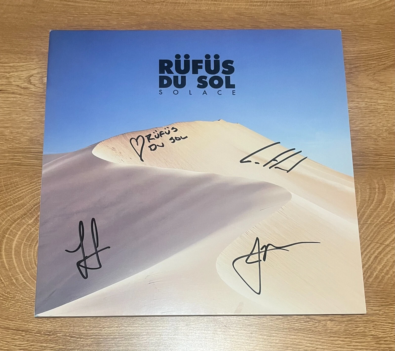 * RUFUS DU SOL * signed vinyl album * SOLACE * TYRONE , JAMES & JON *