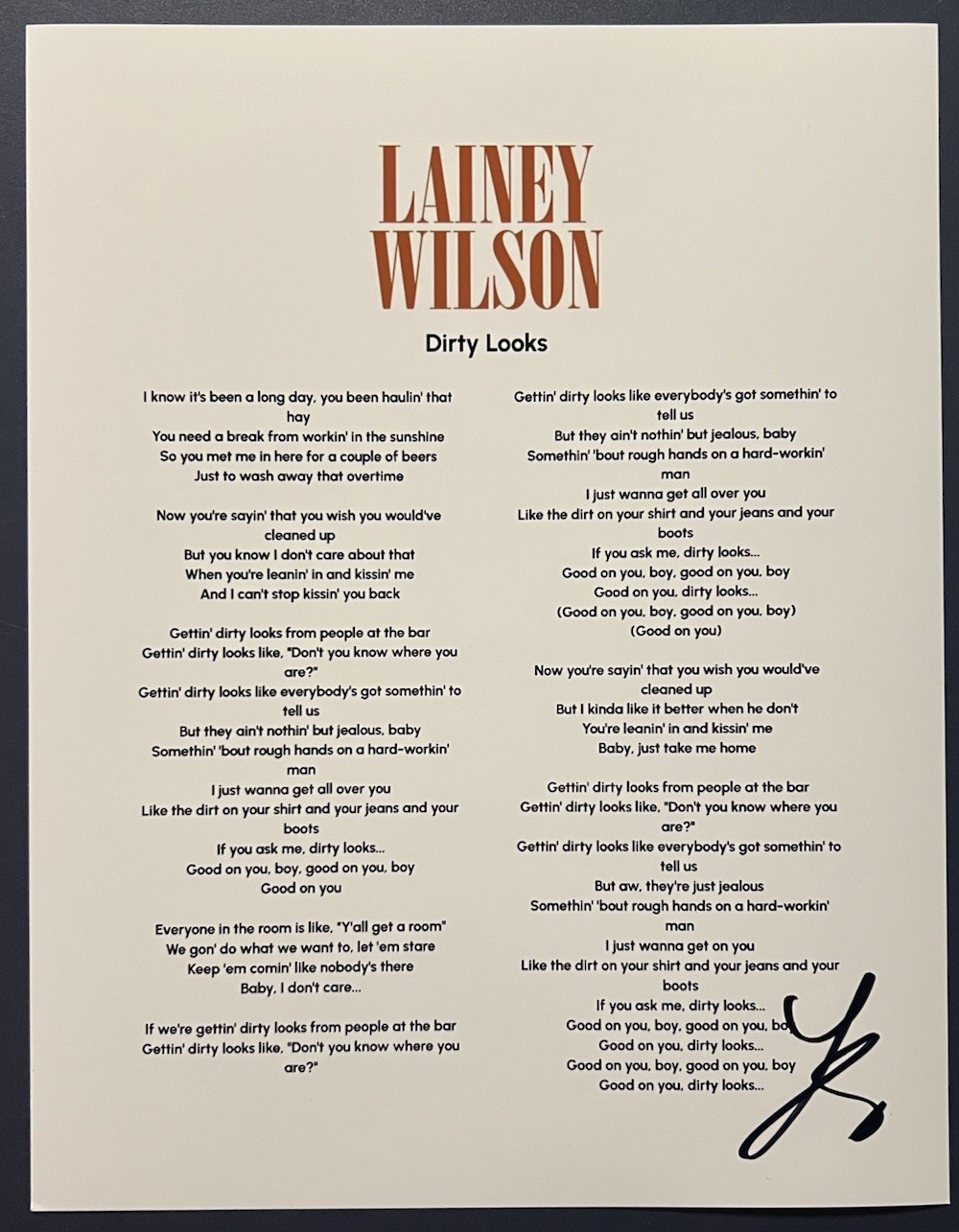 LAINEY WILSON SIGNED LYRIC SHEET DIRTY LOOKS AUTHENTIC AUTOGRAPH COA