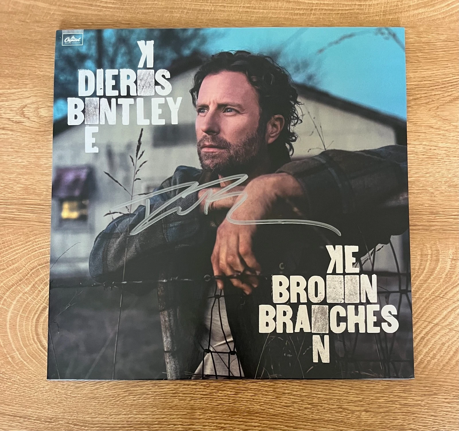 * DIERKS BENTLEY * signed vinyl album * BROKEN BRANCHES *