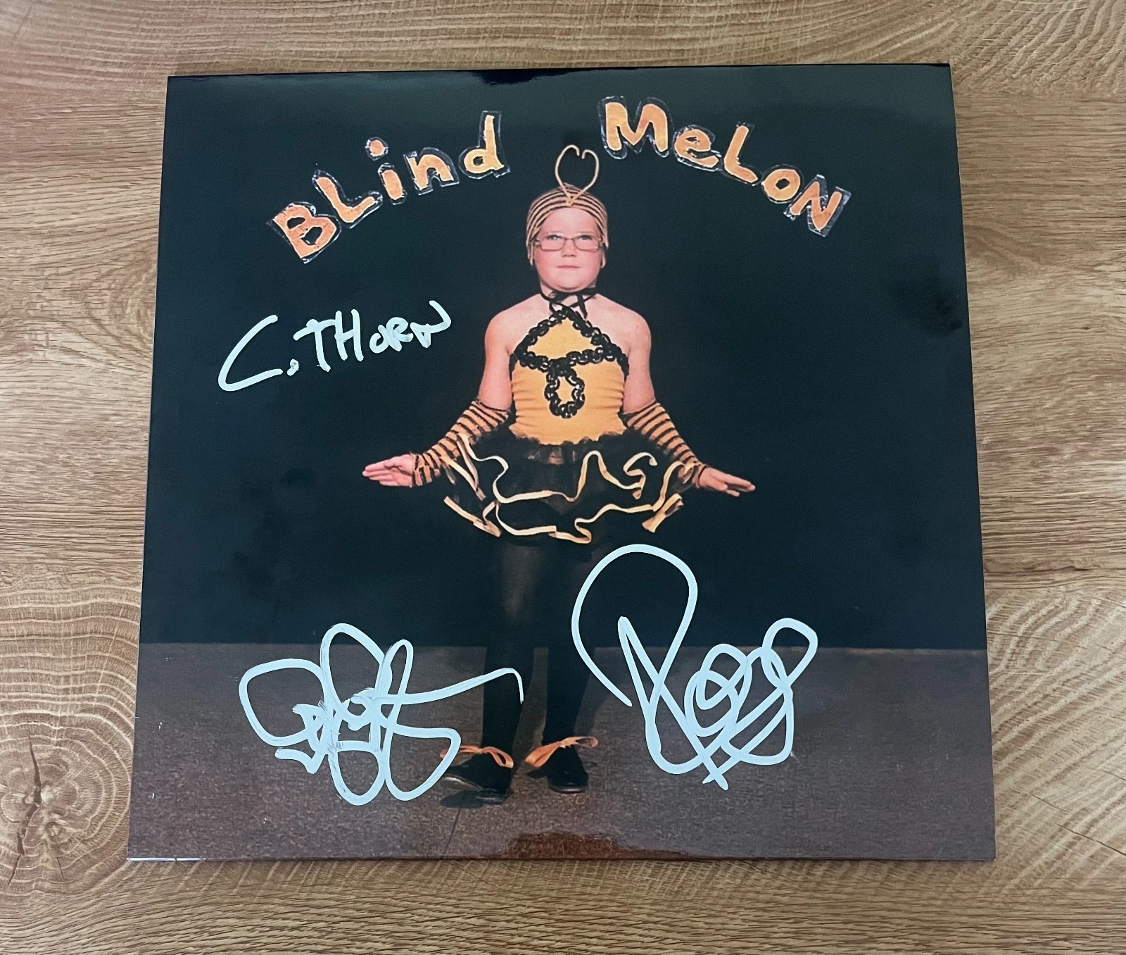 * BLIND MELON * signed album * SELF TITLED 1992 * GLEN, CHRIS & ROGERS *
