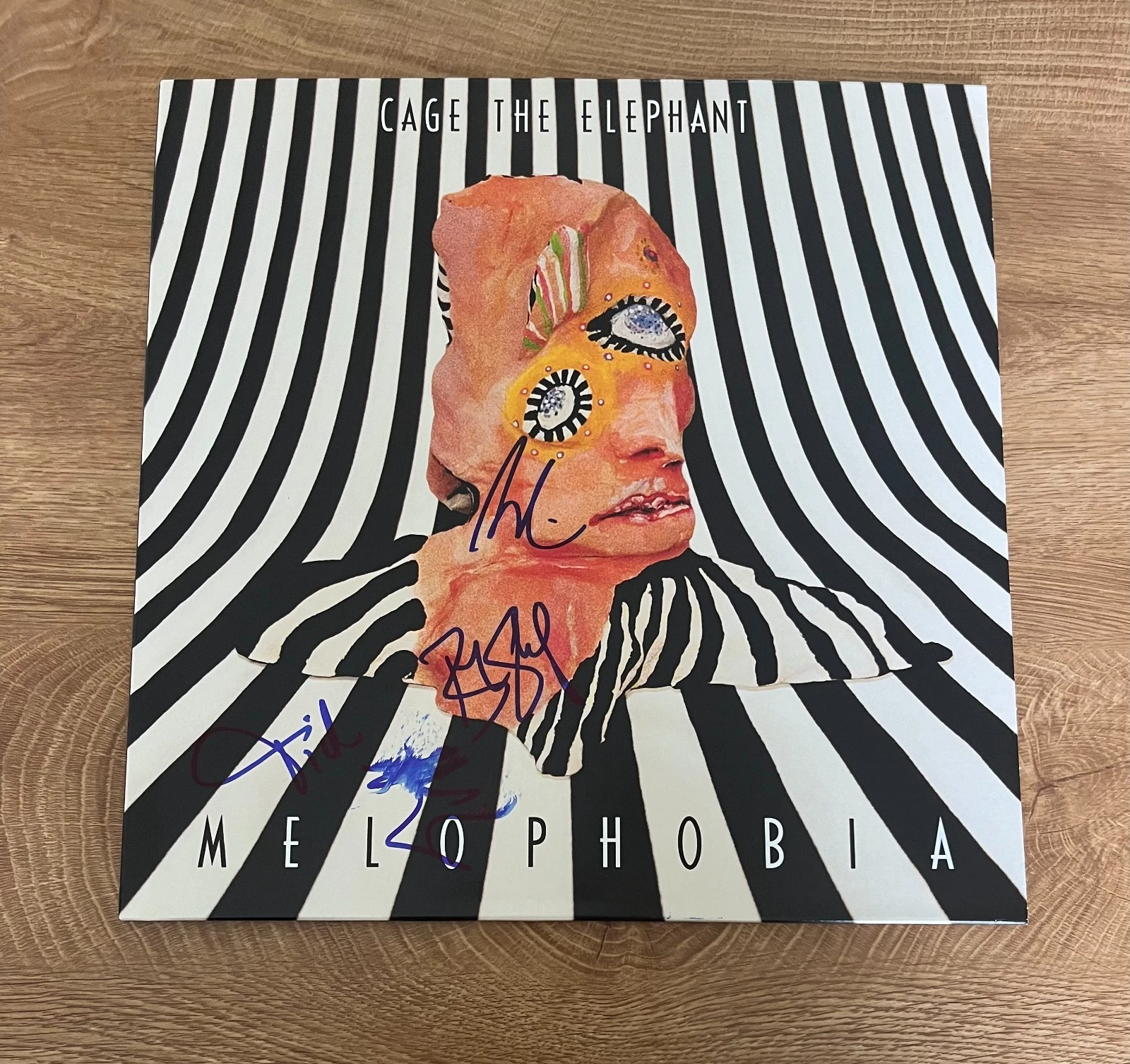 * CAGE THE ELEPHANT * signed vinyl album * MELOPHOBIA * MATT SHULTZ *