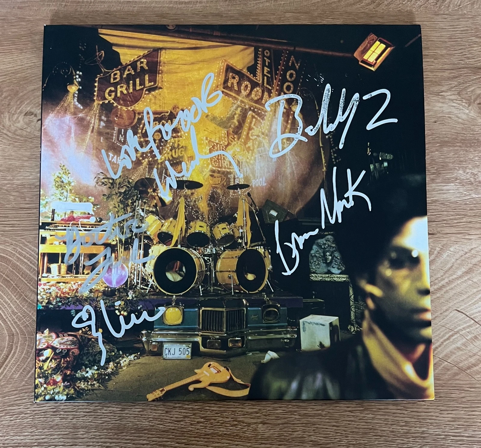 * THE REVOLUTION * signed vinyl album * SIGN O' THE TIMES * FULL BAND *