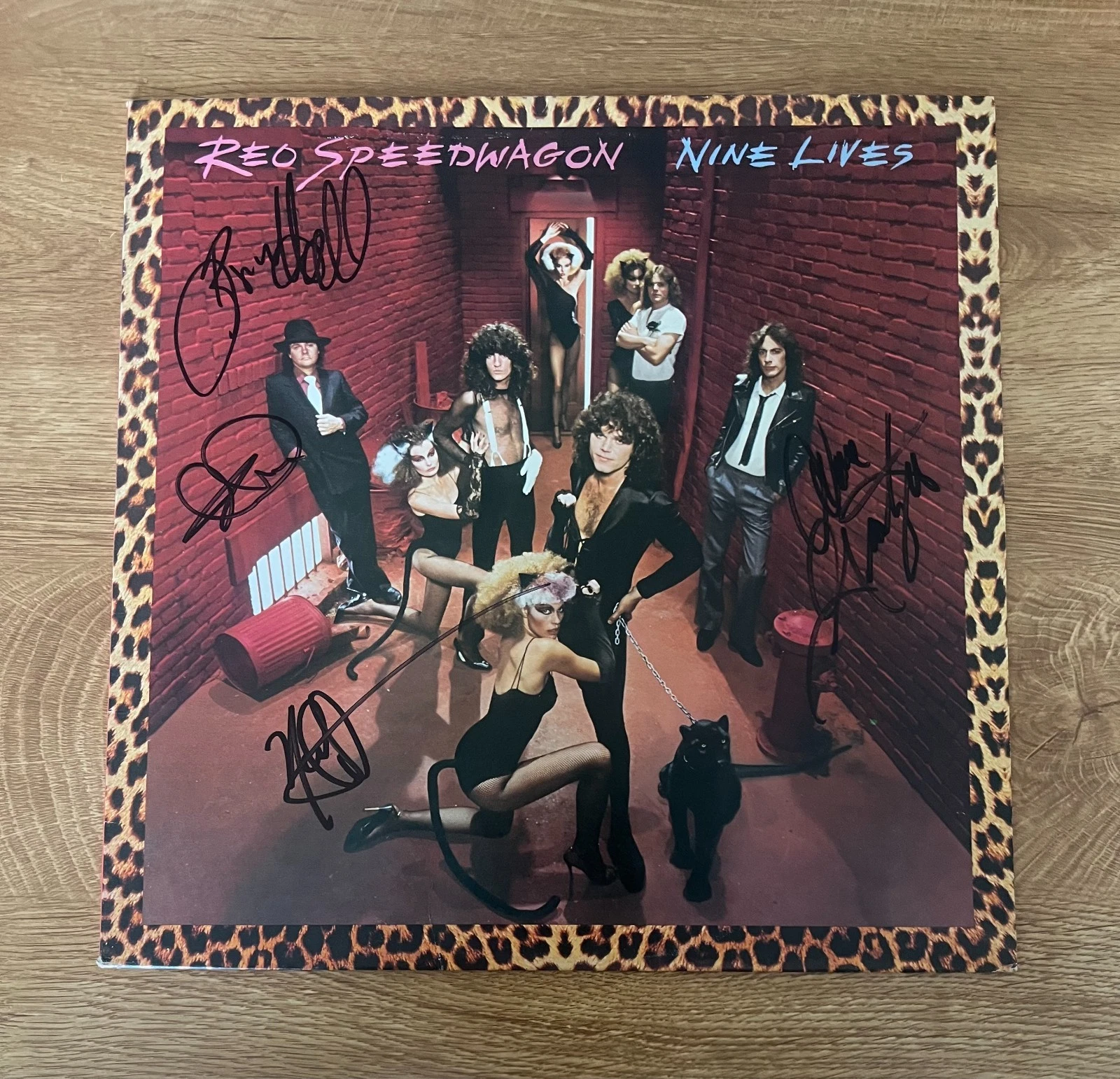 * REO SPEEDWAGON * signed album * NINE LIVES * CRONIN, GRATZER, HALL & DOUGHTY